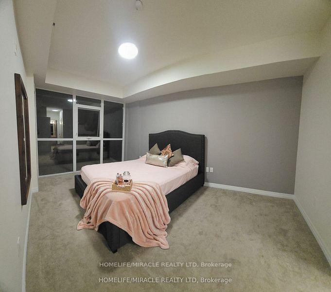 Photo 18 of Unit 802, 560 North service Road, Grimsby, Grimsby Beach — HOMEH