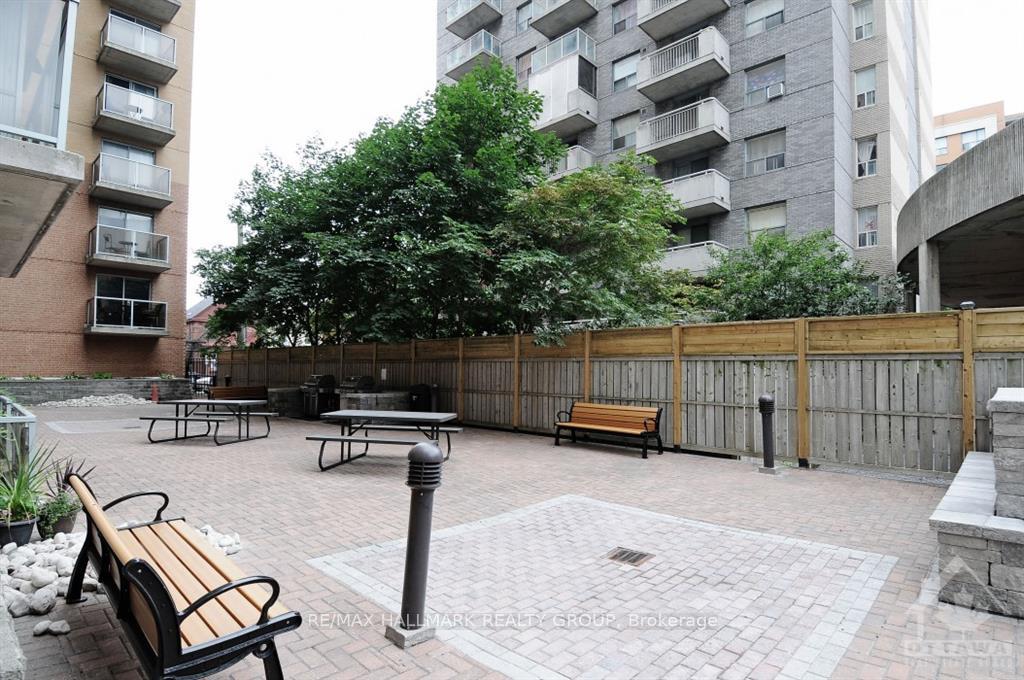 Photo 13 of Unit 408, 429 Somerset Street, Ottawa, Ottawa Centre — HOMEH