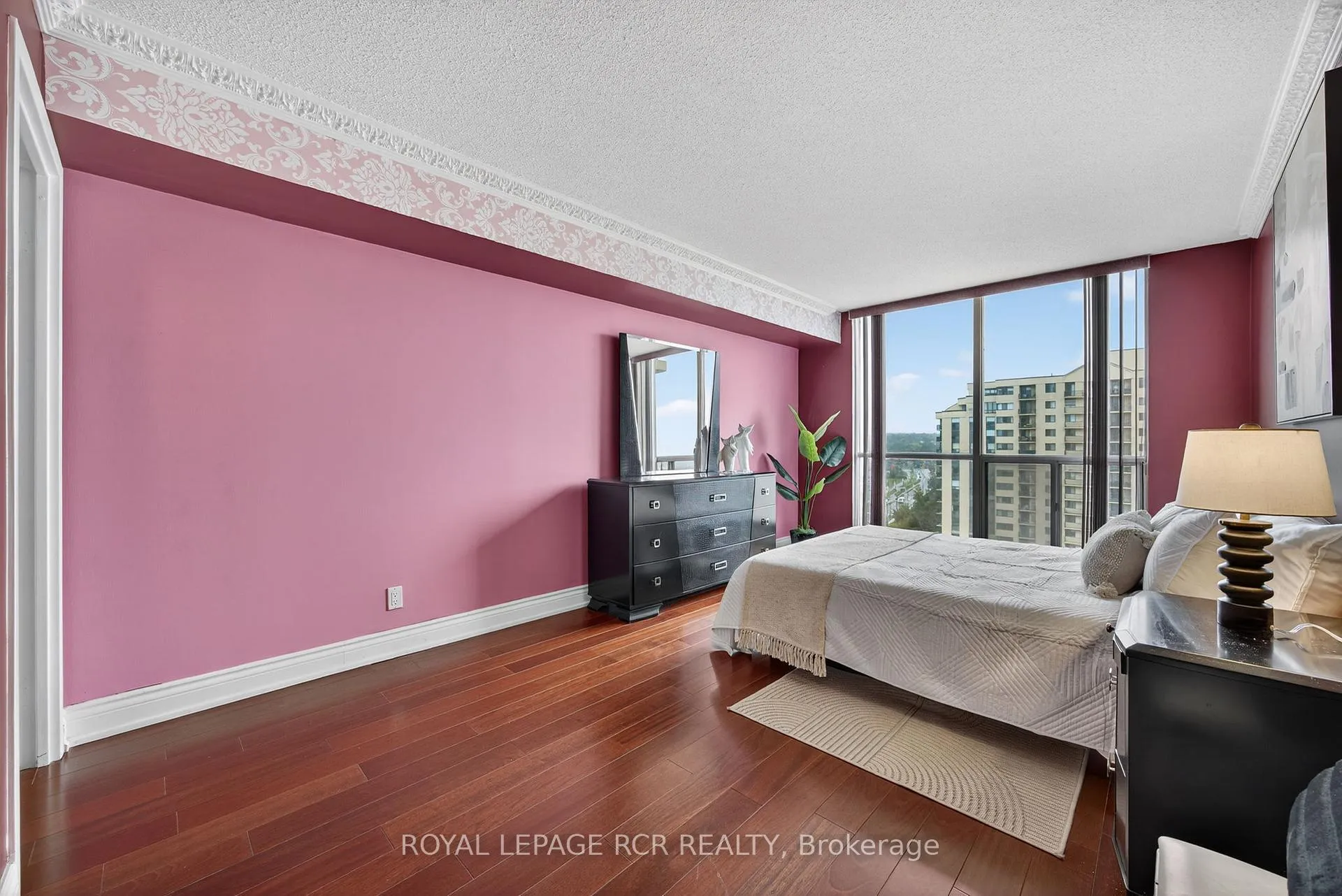 Photo 16 of Unit 905, 65 Ellen Street, Barrie, City Centre — HOMEH