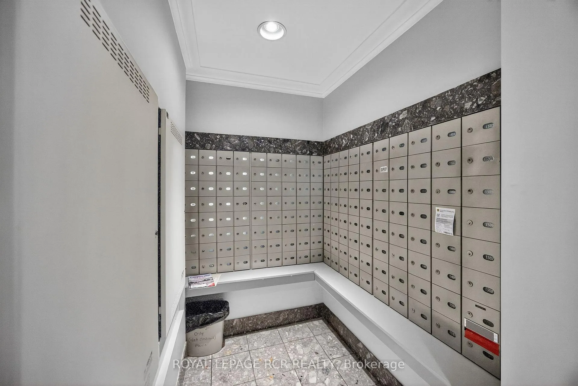 Photo 29 of Unit 905, 65 Ellen Street, Barrie, City Centre — HOMEH