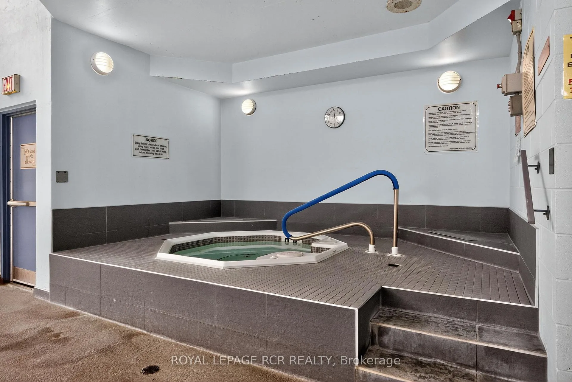 Photo 33 of Unit 905, 65 Ellen Street, Barrie, City Centre — HOMEH