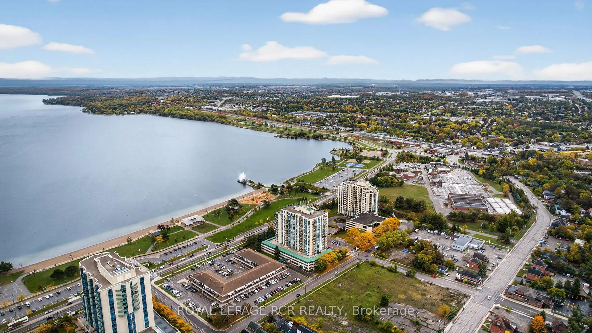 Photo 39 of Unit 905, 65 Ellen Street, Barrie, City Centre — HOMEH