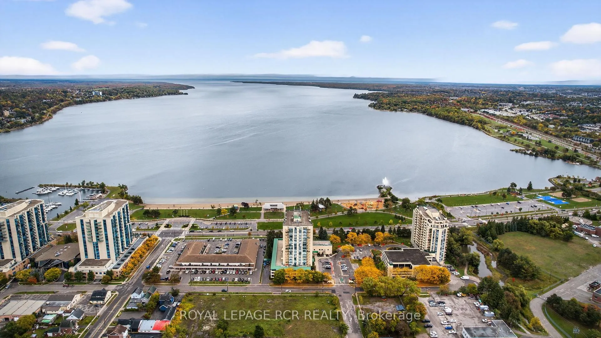 Photo 40 of Unit 905, 65 Ellen Street, Barrie, City Centre — HOMEH