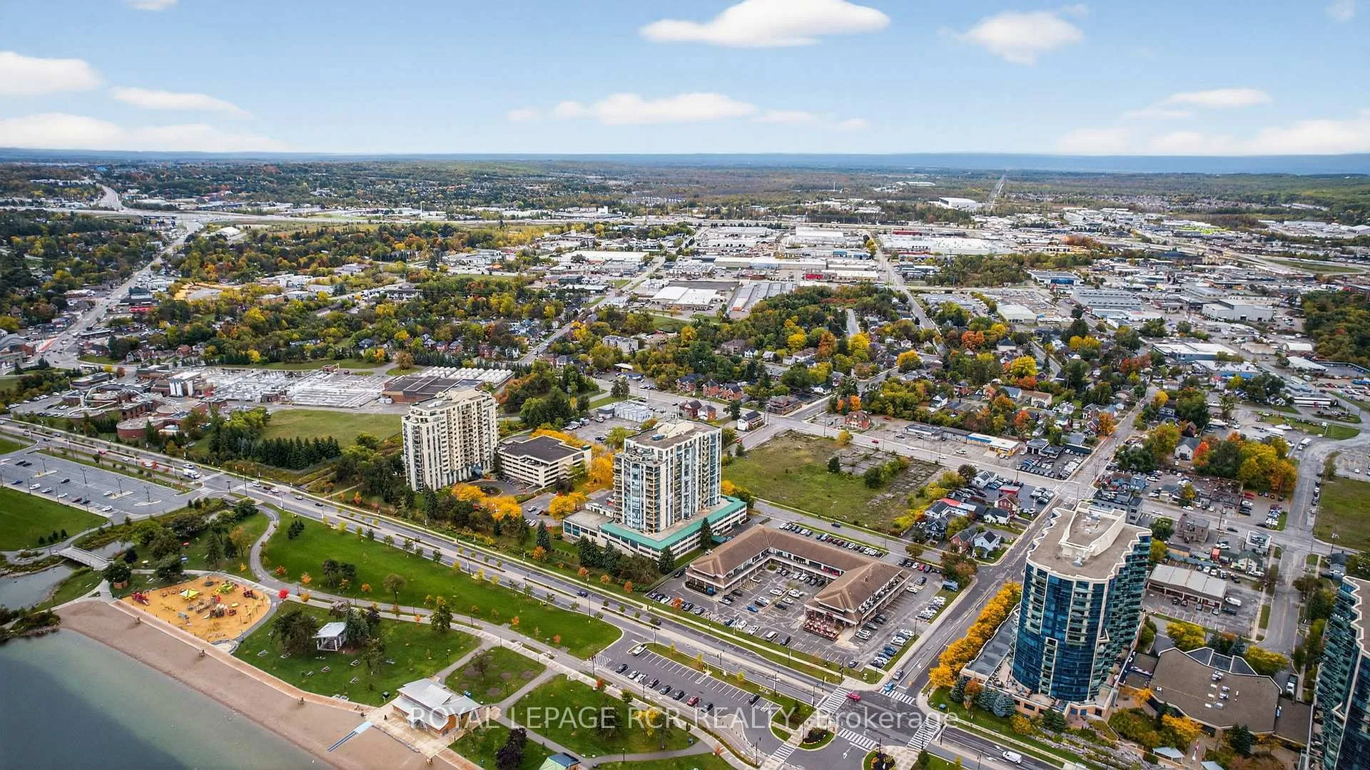 Photo 41 of Unit 905, 65 Ellen Street, Barrie, City Centre — HOMEH