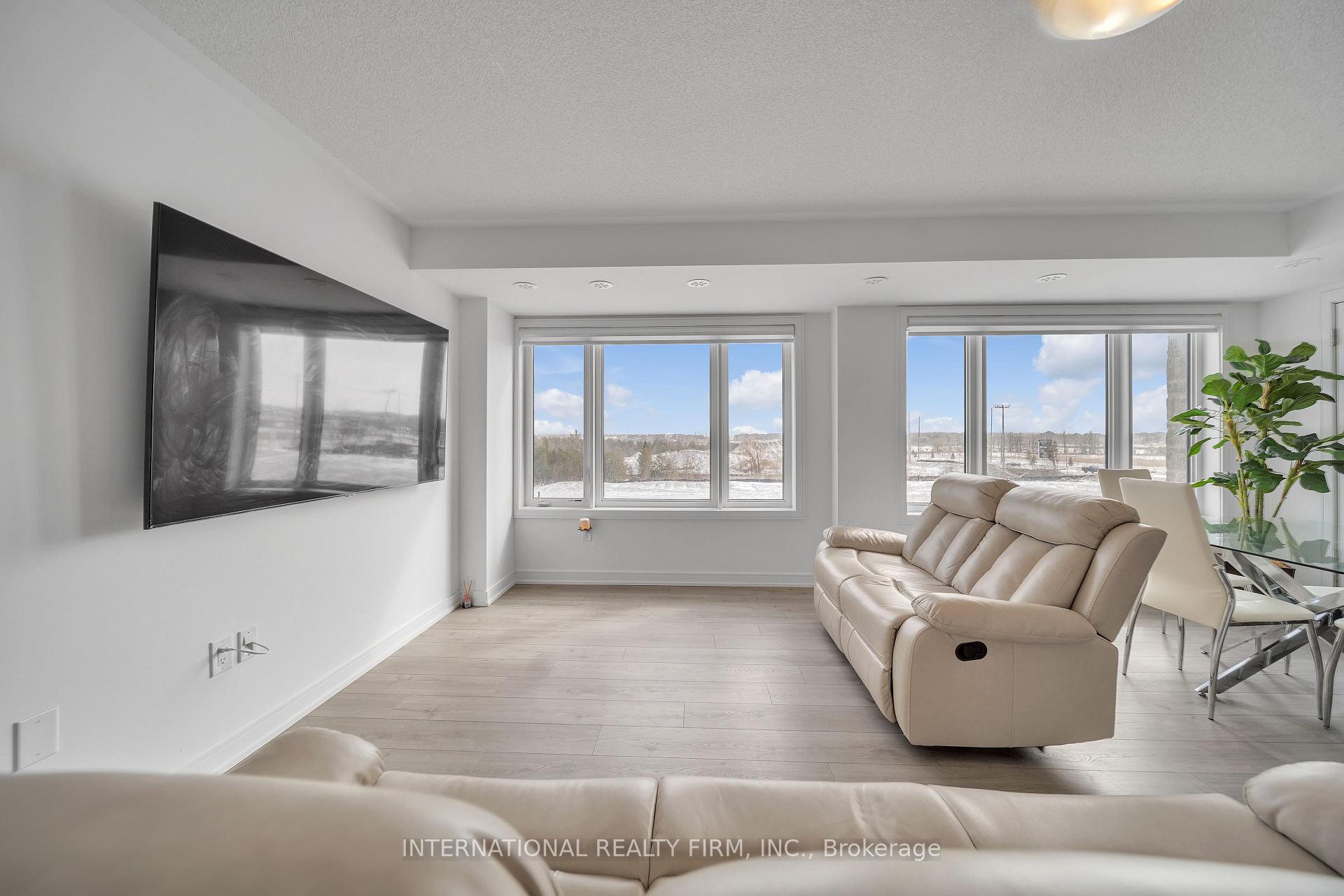Photo 10 of 58 Appletree Lane, Barrie, Innis-Shore — HOMEH