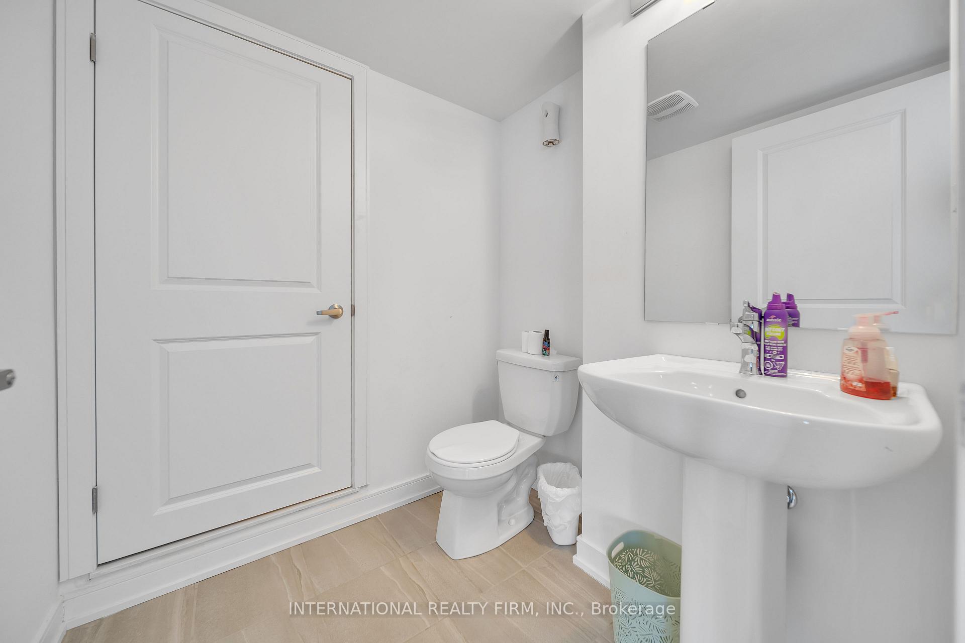 Photo 21 of 58 Appletree Lane, Barrie, Innis-Shore — HOMEH