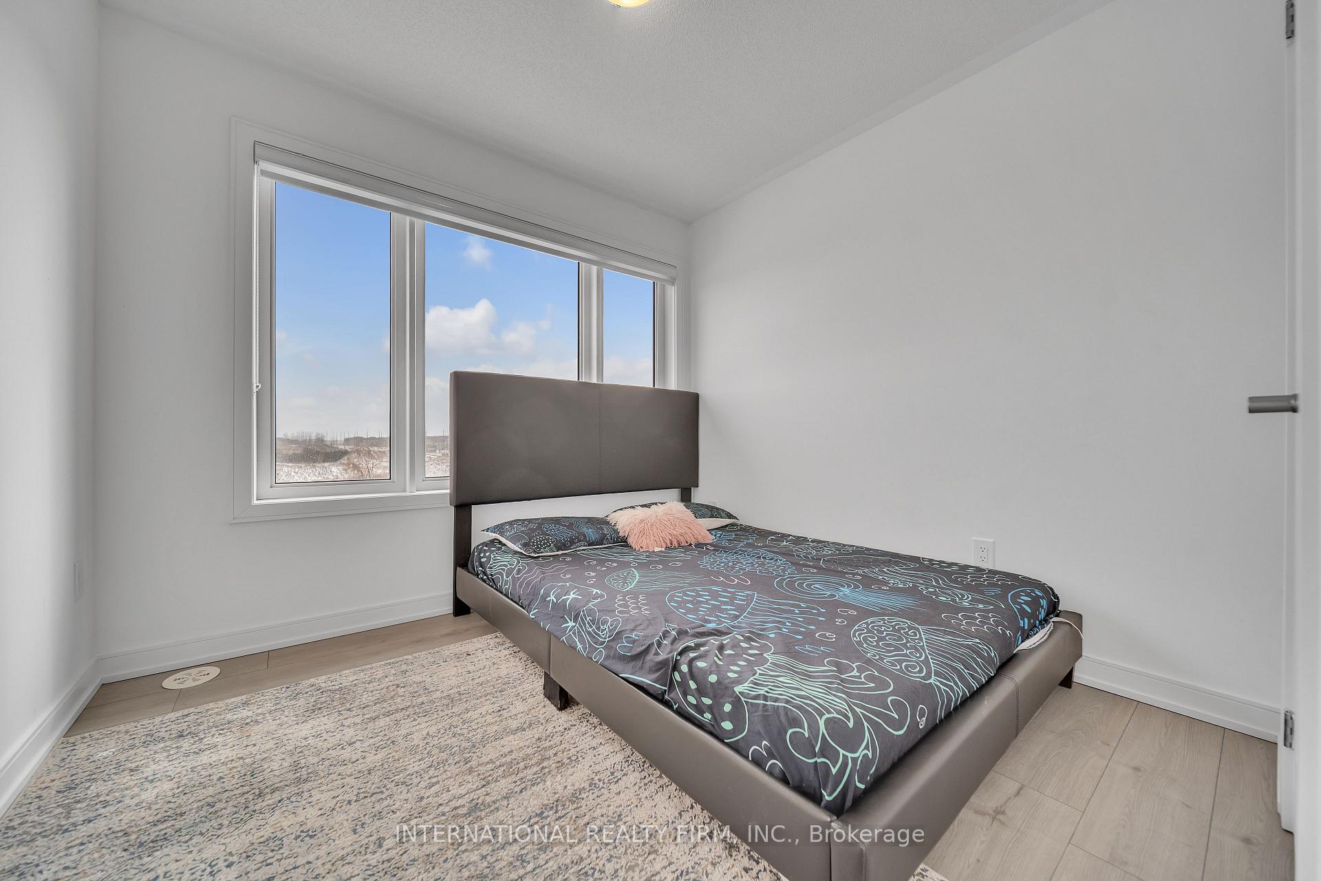 Photo 23 of 58 Appletree Lane, Barrie, Innis-Shore — HOMEH