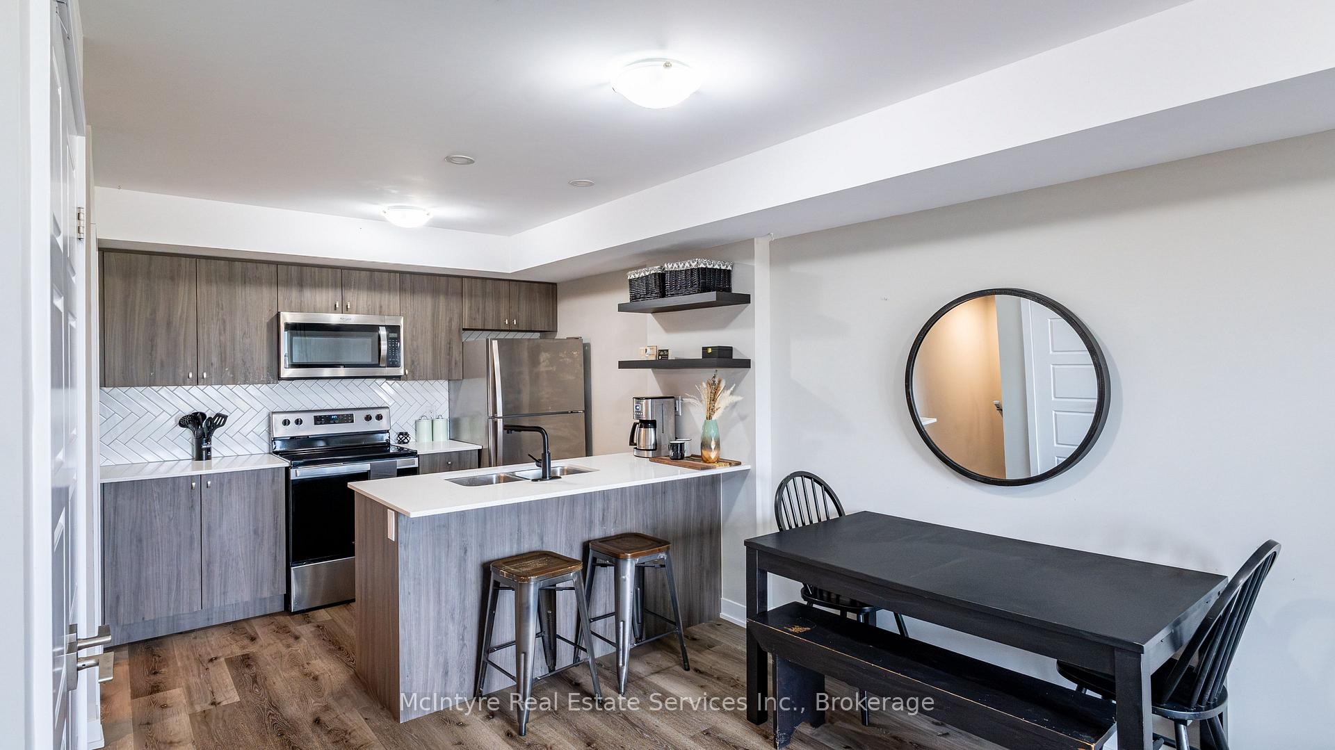 Photo 7 of Unit B4, 1331 Countrystone Drive, Kitchener — HOMEH