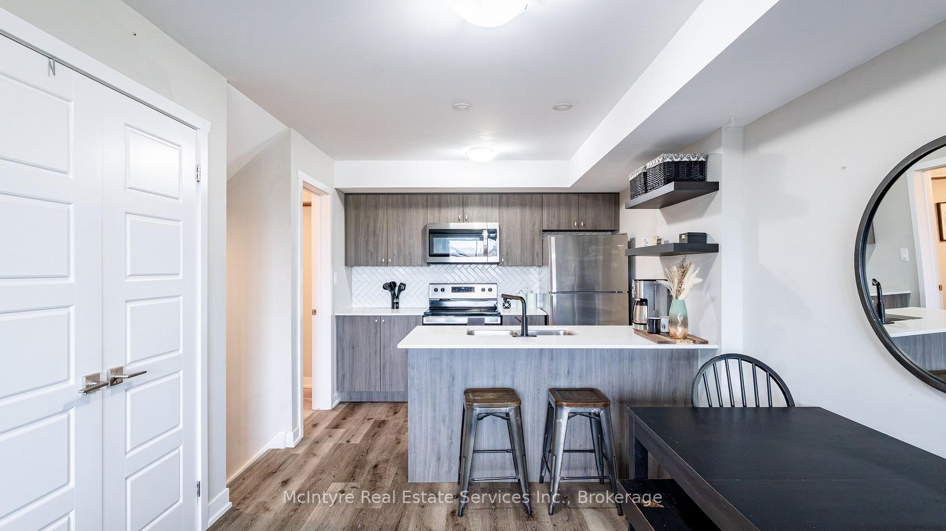 Photo 8 of Unit B4, 1331 Countrystone Drive, Kitchener — HOMEH