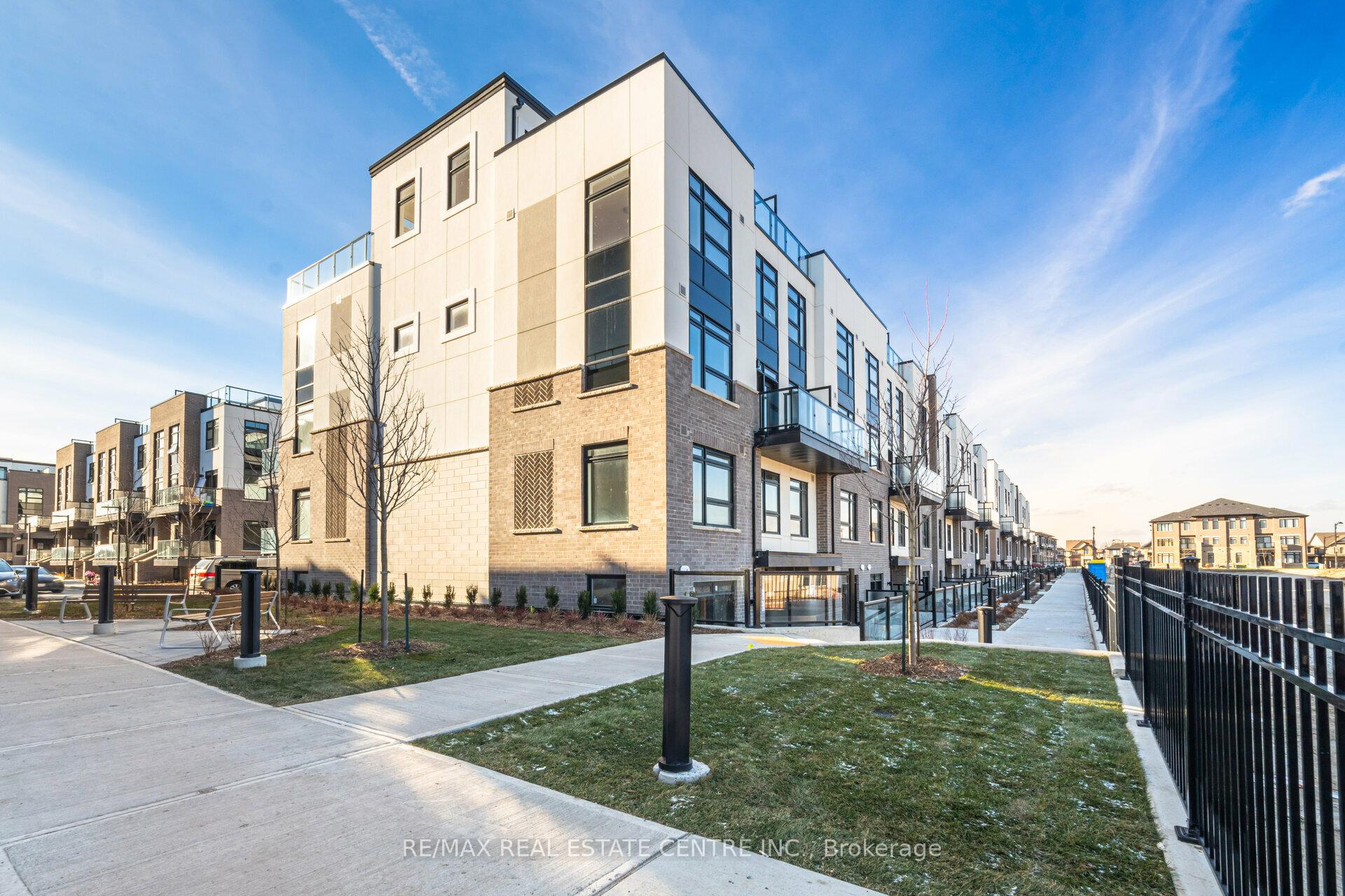 Photo 1 of Unit 127, 1577 Rose Way, Milton, Cobban — HOMEH