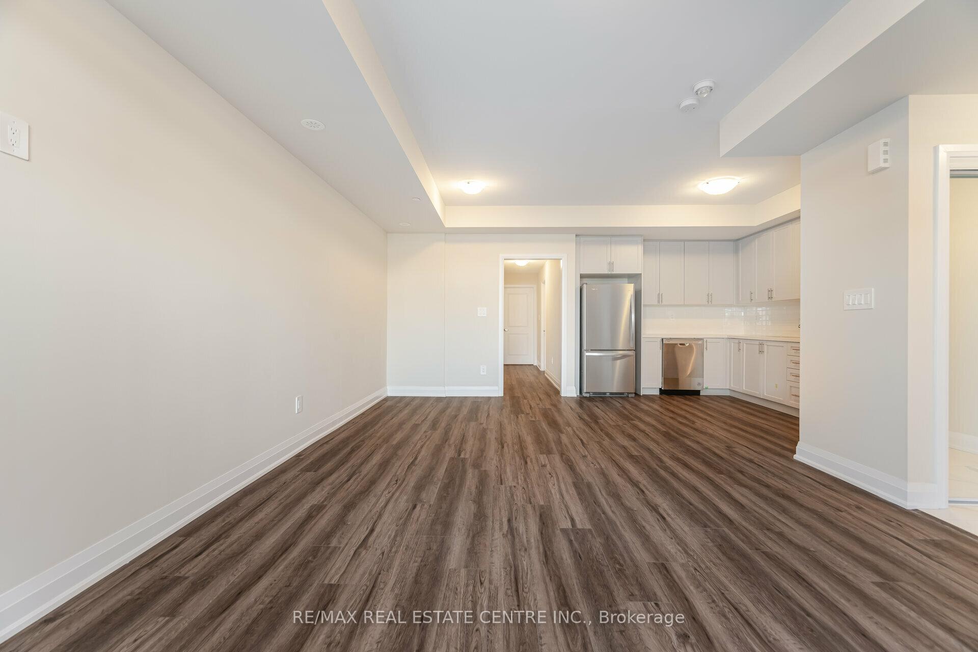 Photo 9 of Unit 127, 1577 Rose Way, Milton, Cobban — HOMEH