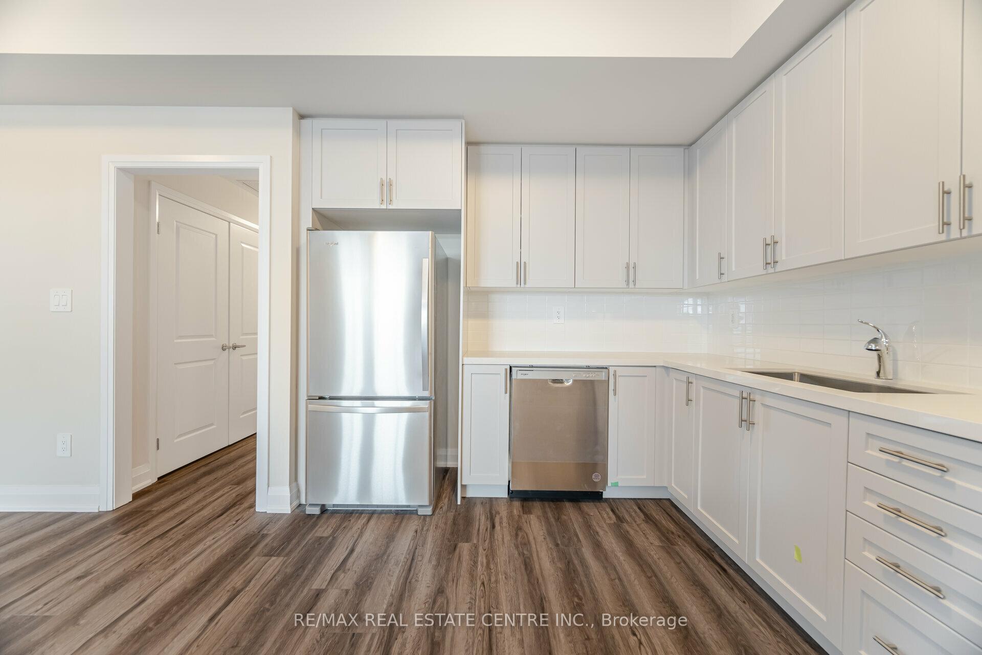 Photo 14 of Unit 127, 1577 Rose Way, Milton, Cobban — HOMEH