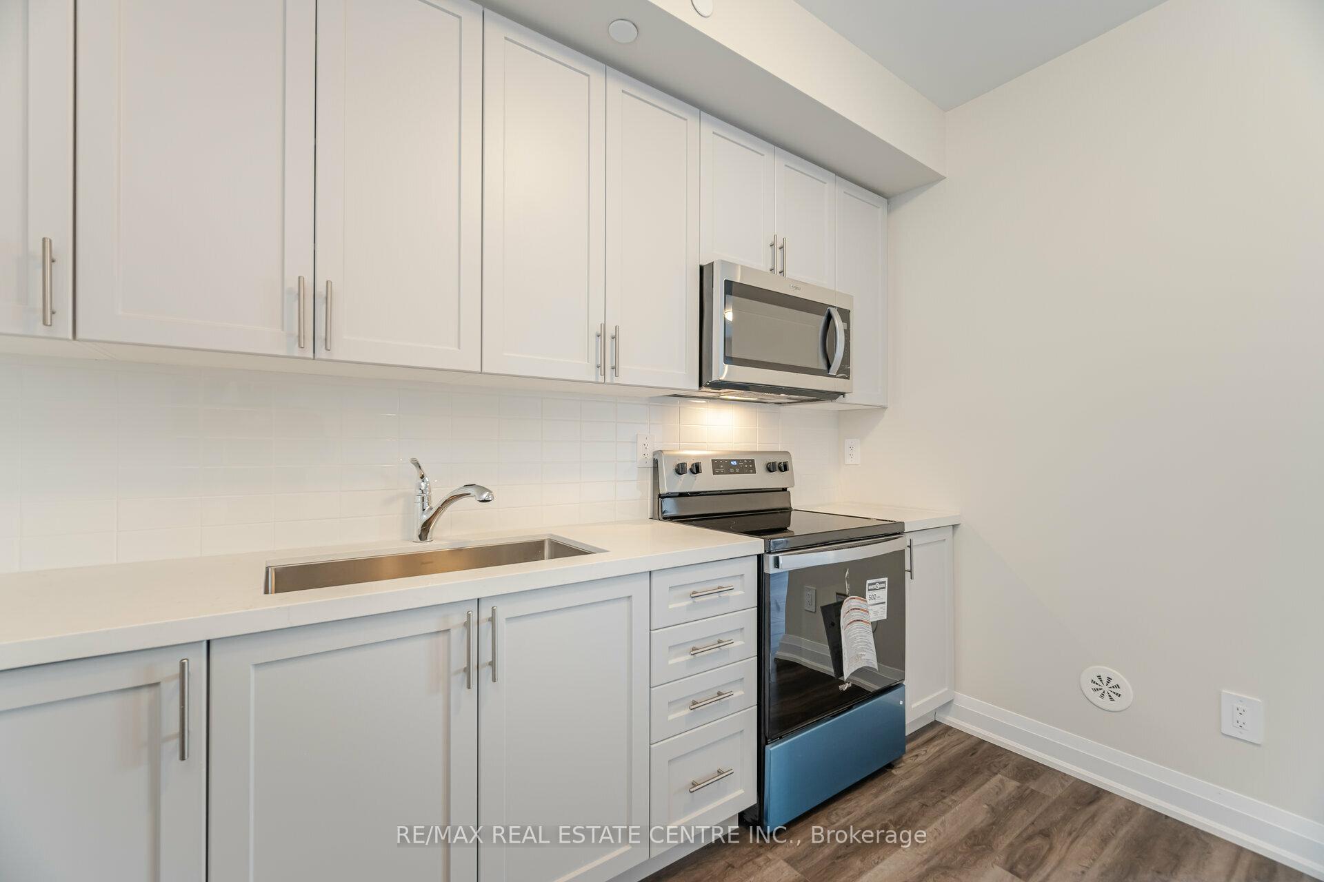 Photo 15 of Unit 127, 1577 Rose Way, Milton, Cobban — HOMEH