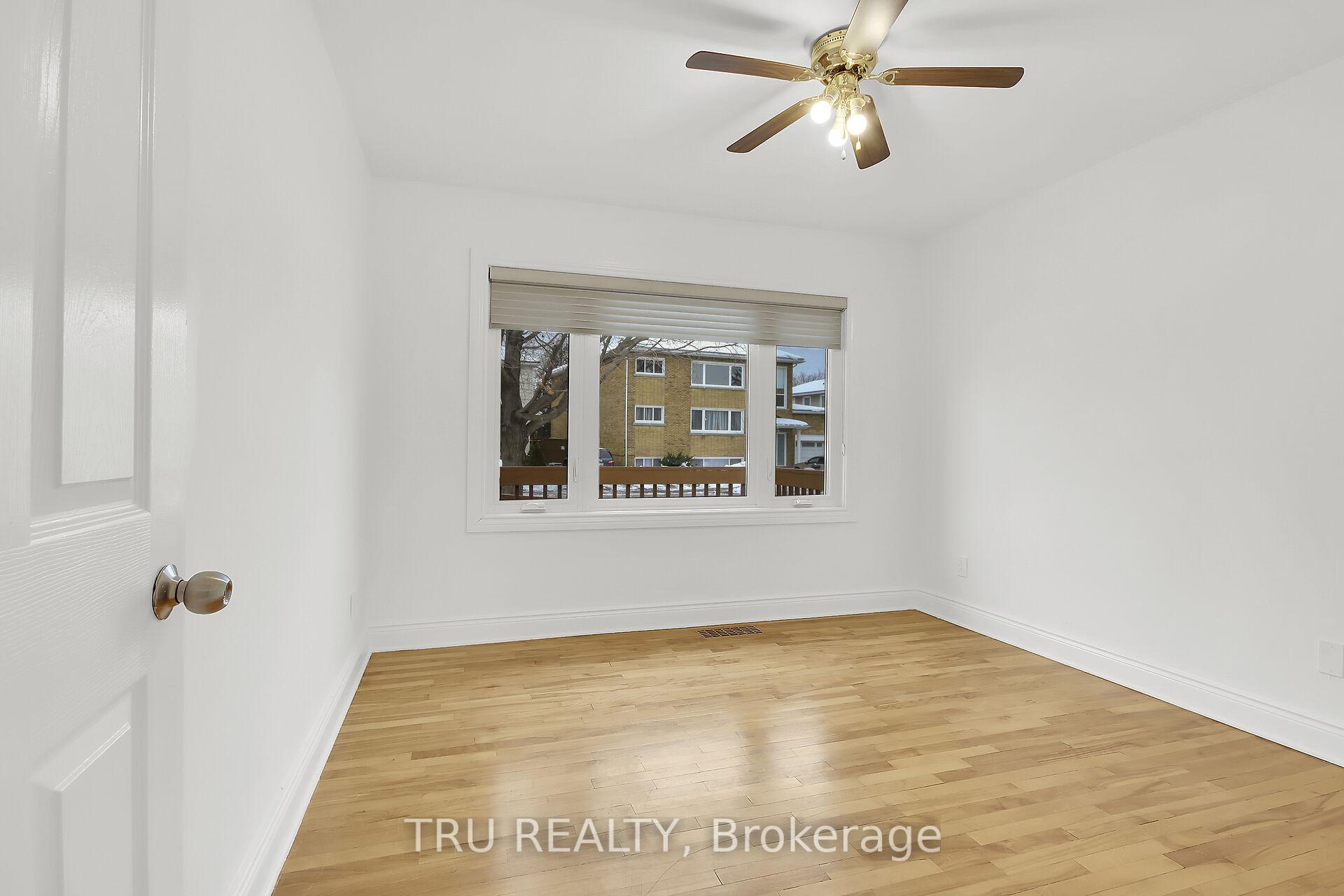 Photo 16 of 1373 Laperriere Avenue, Ottawa, Carlington — HOMEH
