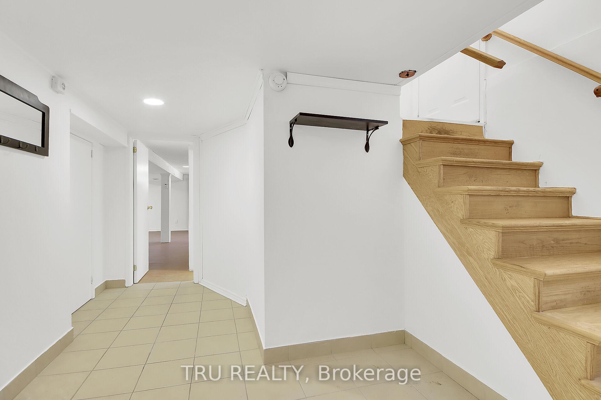 Photo 19 of 1373 Laperriere Avenue, Ottawa, Carlington — HOMEH