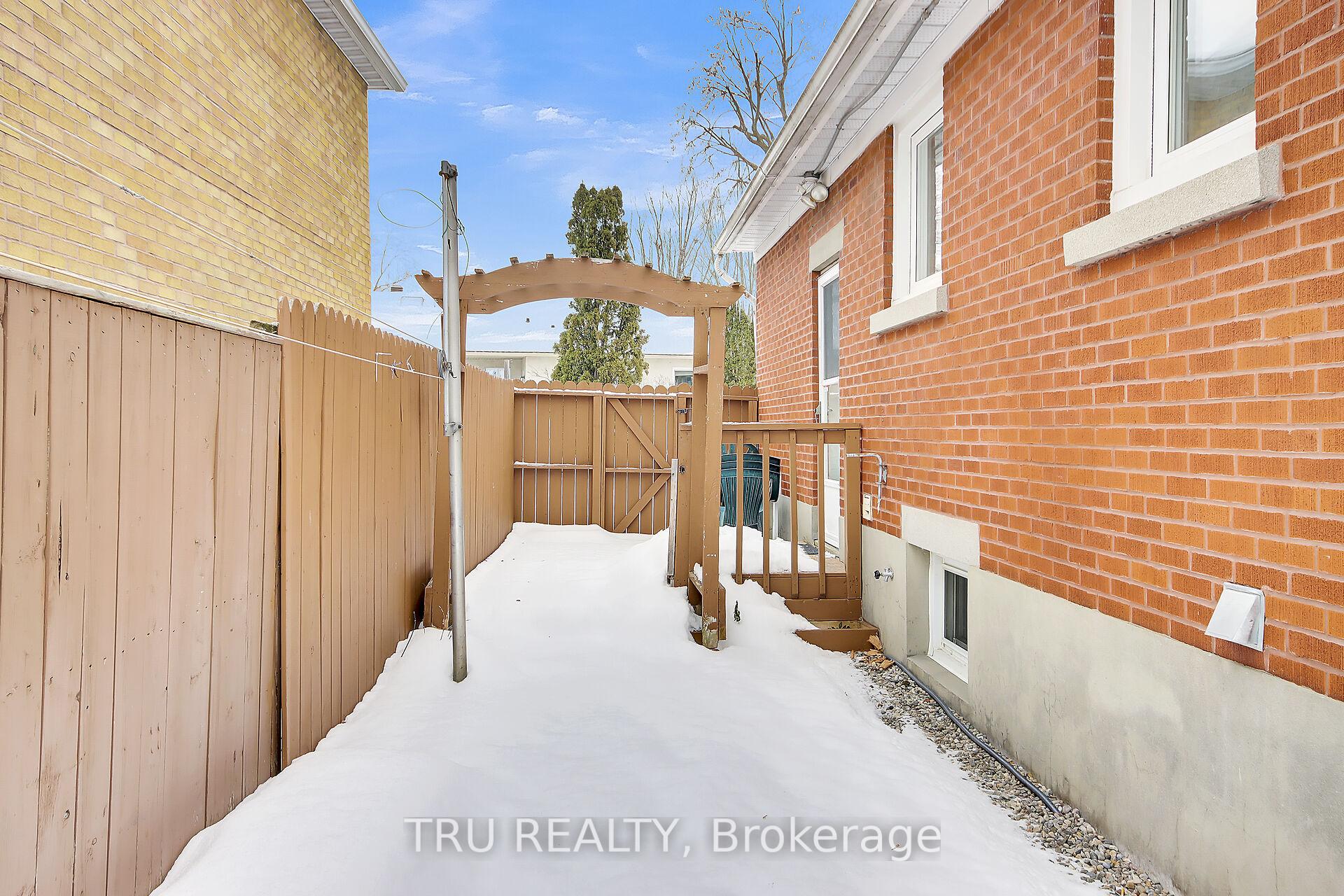 Photo 30 of 1373 Laperriere Avenue, Ottawa, Carlington — HOMEH