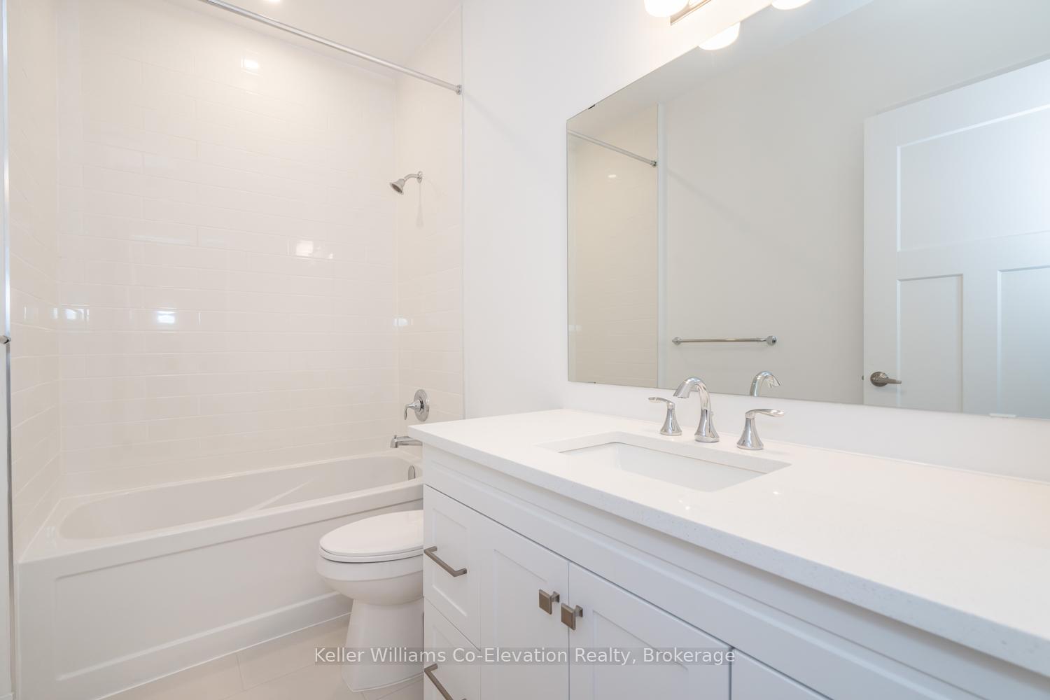 Photo 15 of 30 Danielle Crescent, Midland — HOMEH
