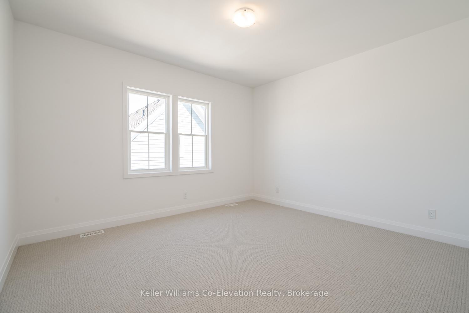 Photo 20 of 30 Danielle Crescent, Midland — HOMEH