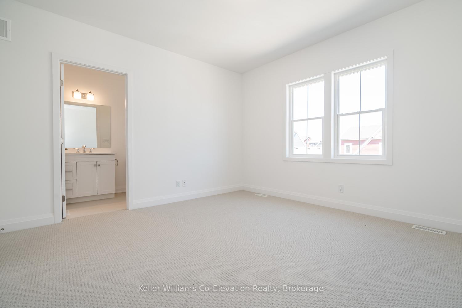Photo 22 of 30 Danielle Crescent, Midland — HOMEH