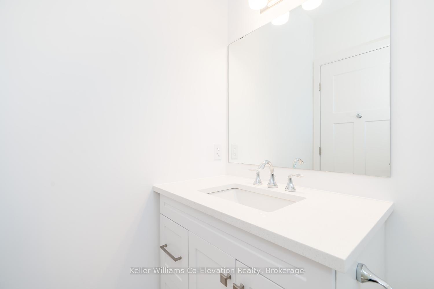 Photo 24 of 30 Danielle Crescent, Midland — HOMEH