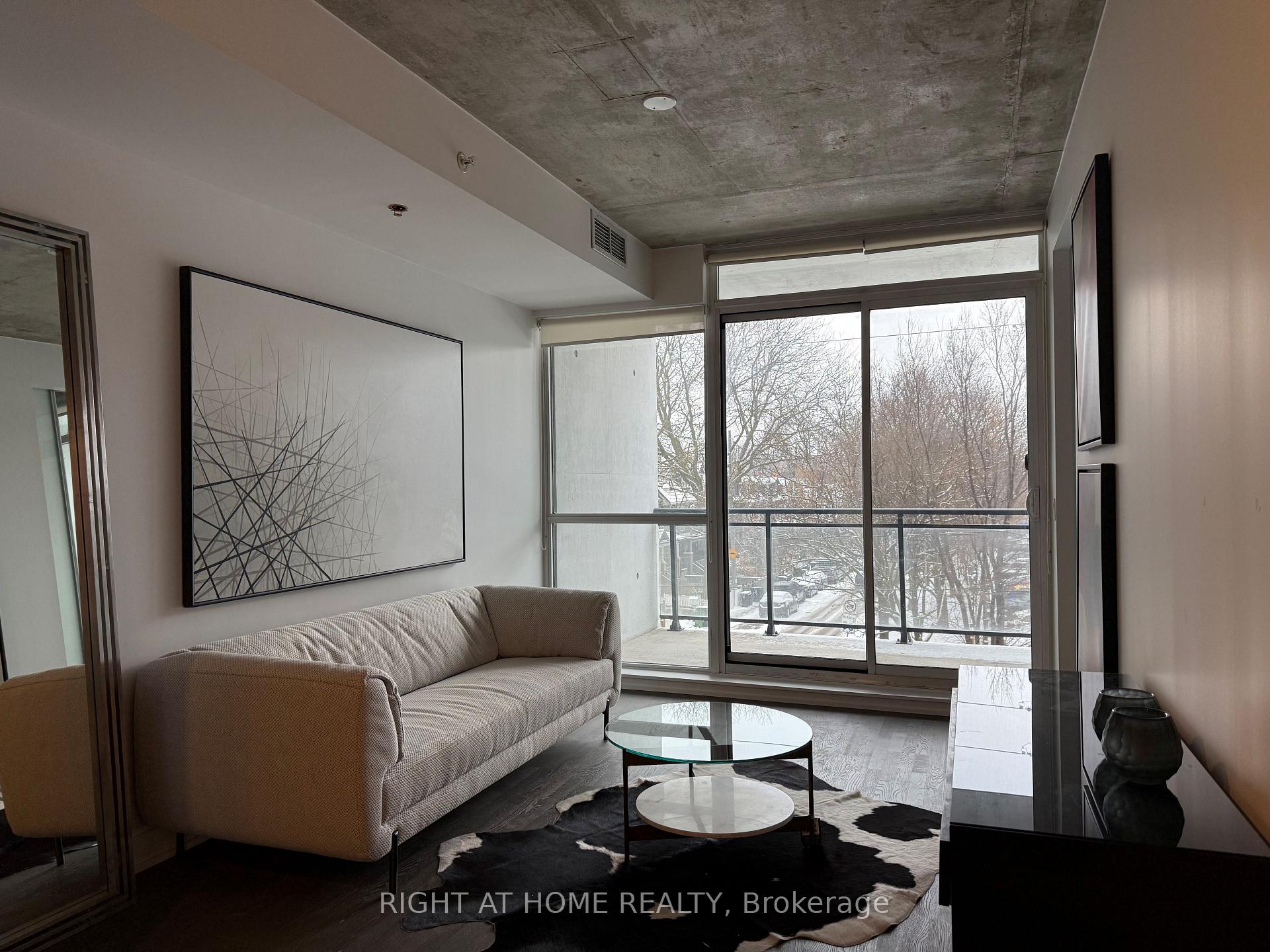 Front of Unit 306, 1238 Dundas Street E
