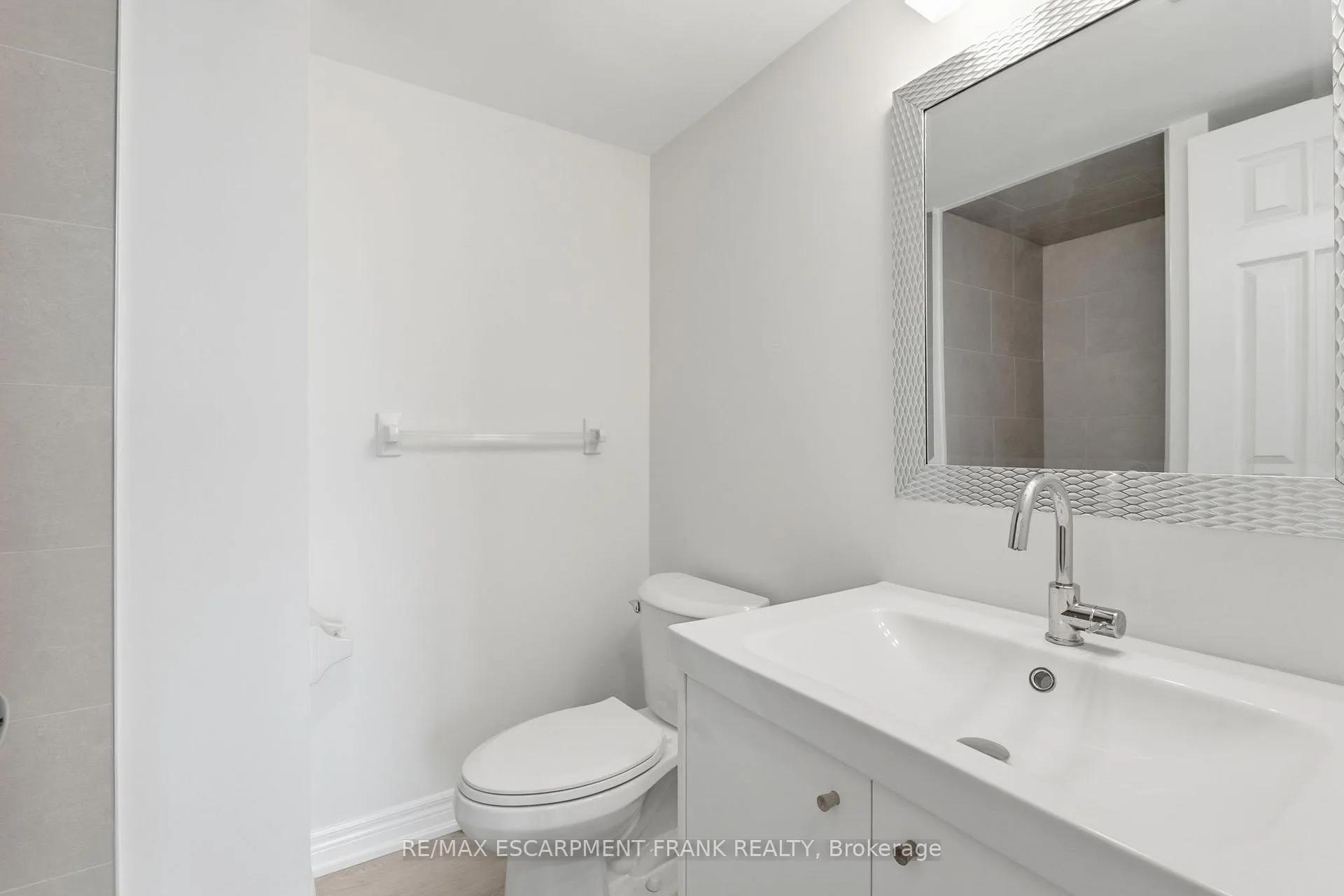 Photo 30 of Unit 902, 432 Main Street E, Hamilton, Stinson — HOMEH