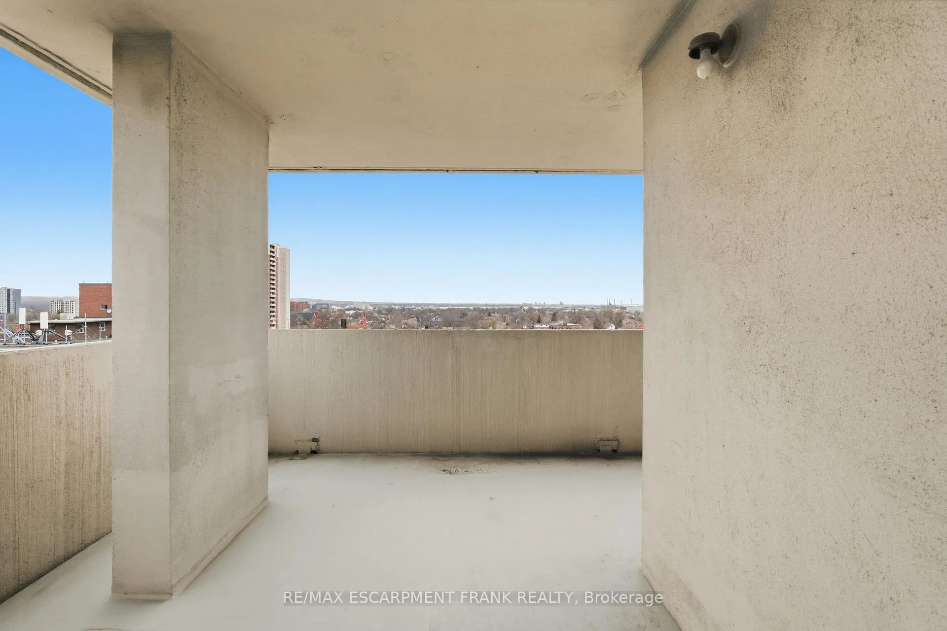 Photo 39 of Unit 902, 432 Main Street E, Hamilton, Stinson — HOMEH