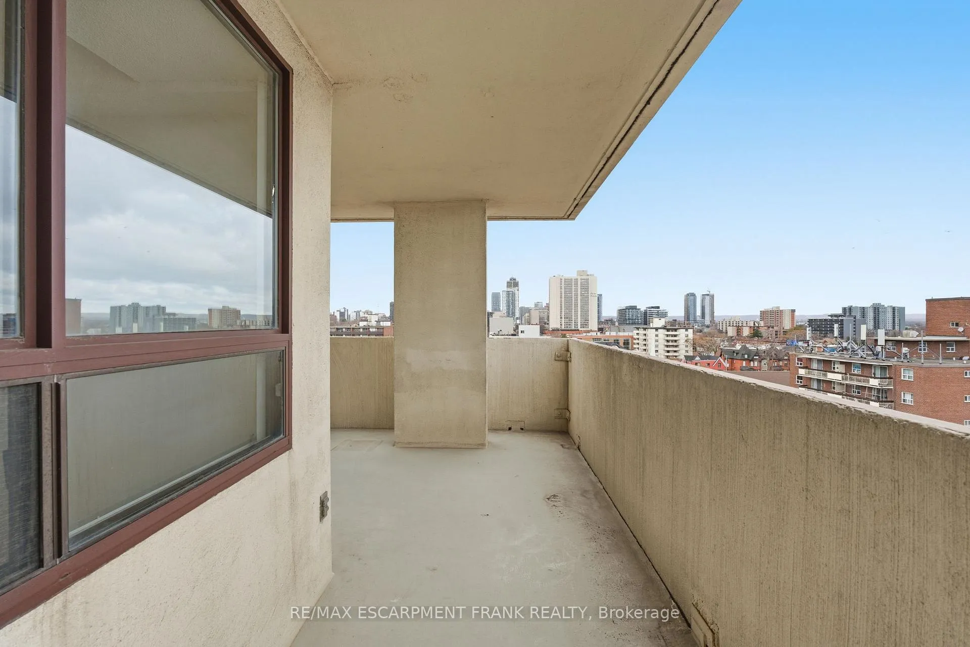Photo 44 of Unit 902, 432 Main Street E, Hamilton, Stinson — HOMEH