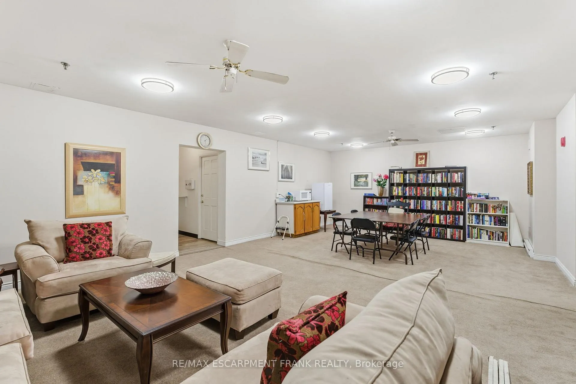Photo 48 of Unit 902, 432 Main Street E, Hamilton, Stinson — HOMEH