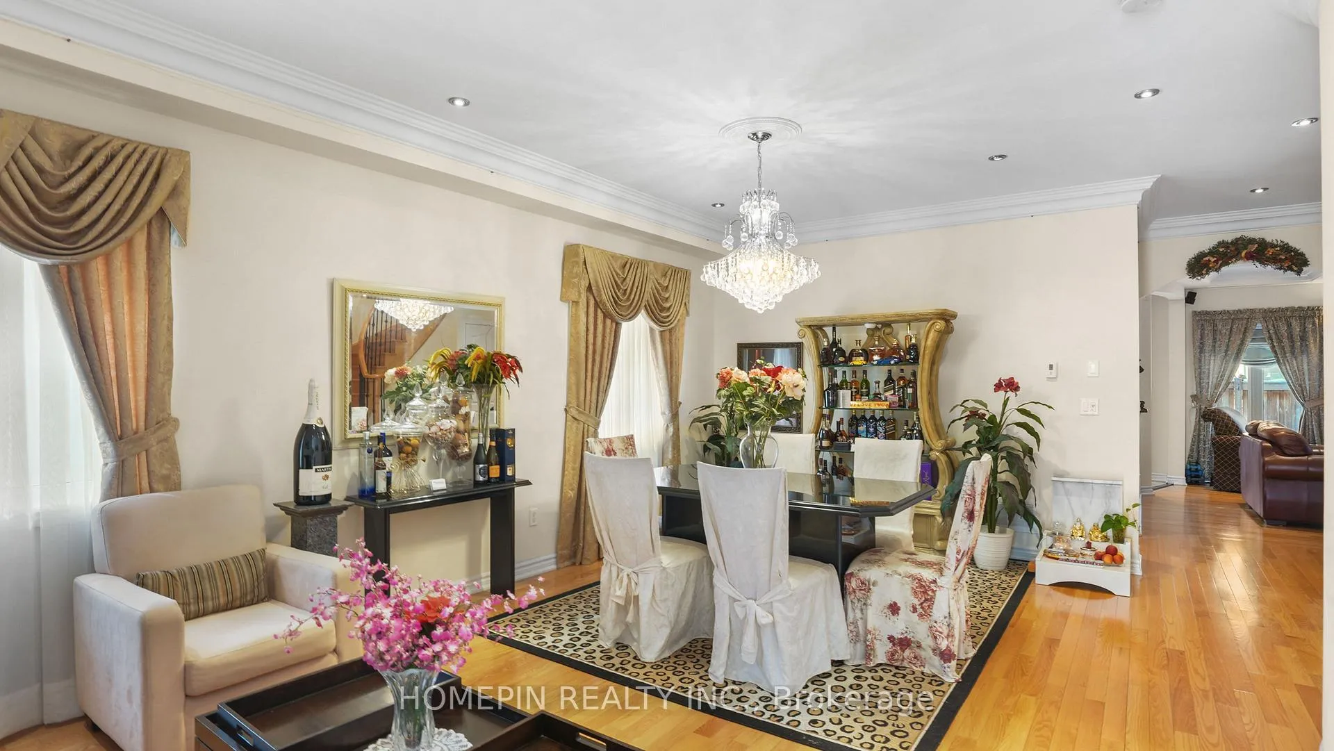Photo 6 of 74 Dewside Drive, Brampton, Sandringham-Wellington — HOMEH