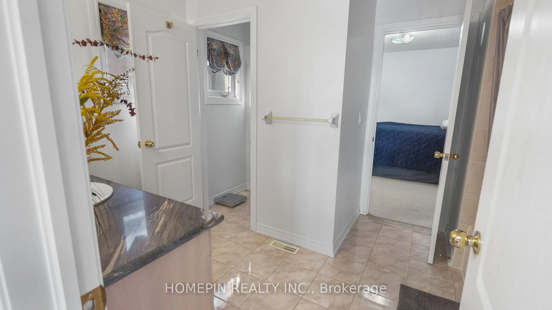 Photo 23 of 74 Dewside Drive, Brampton, Sandringham-Wellington — HOMEH