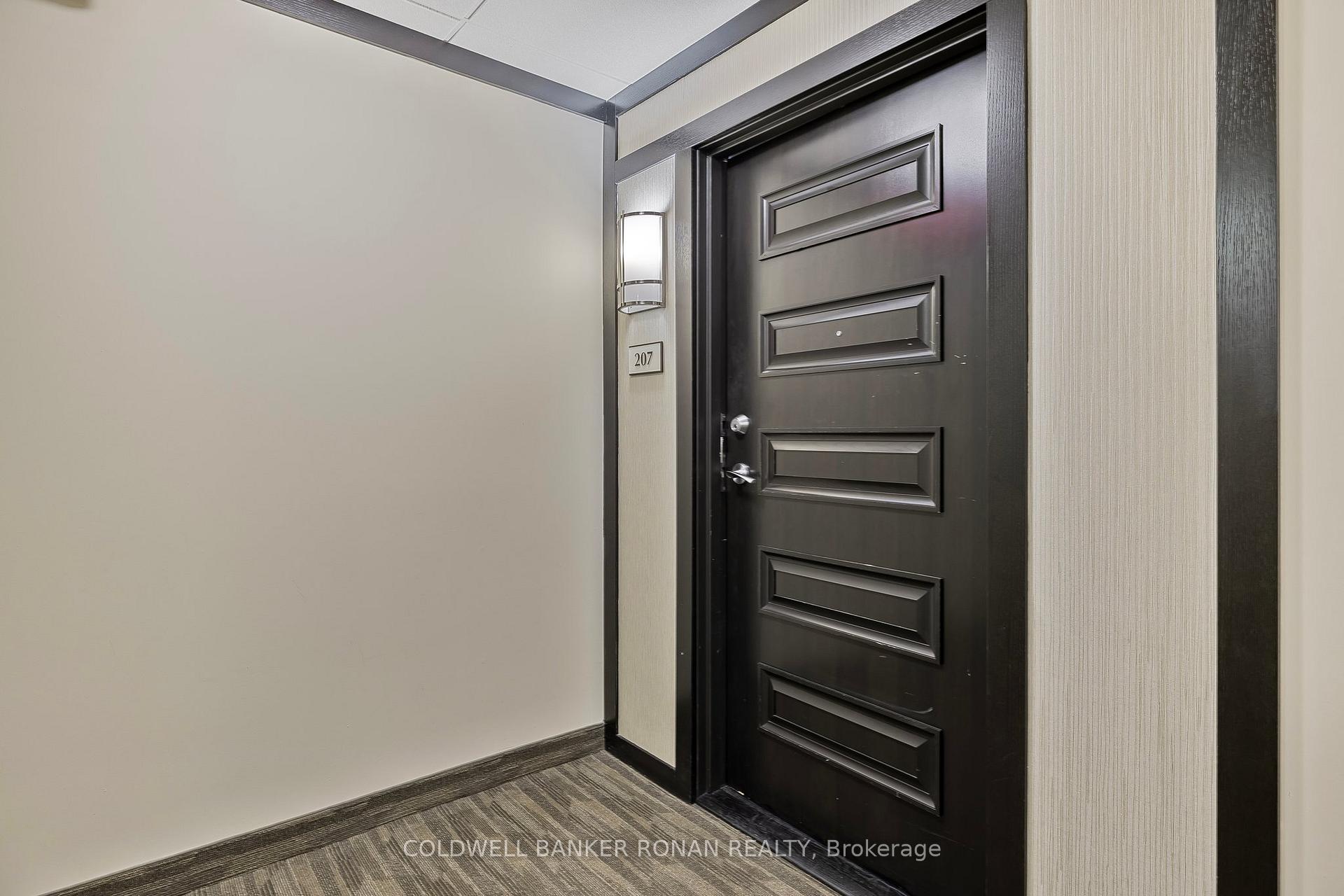 Photo 6 of Unit 207, 149 Church Street, King, Schomberg — HOMEH