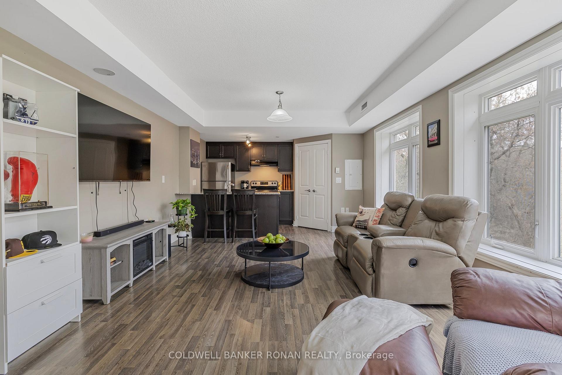 Photo 19 of Unit 207, 149 Church Street, King, Schomberg — HOMEH