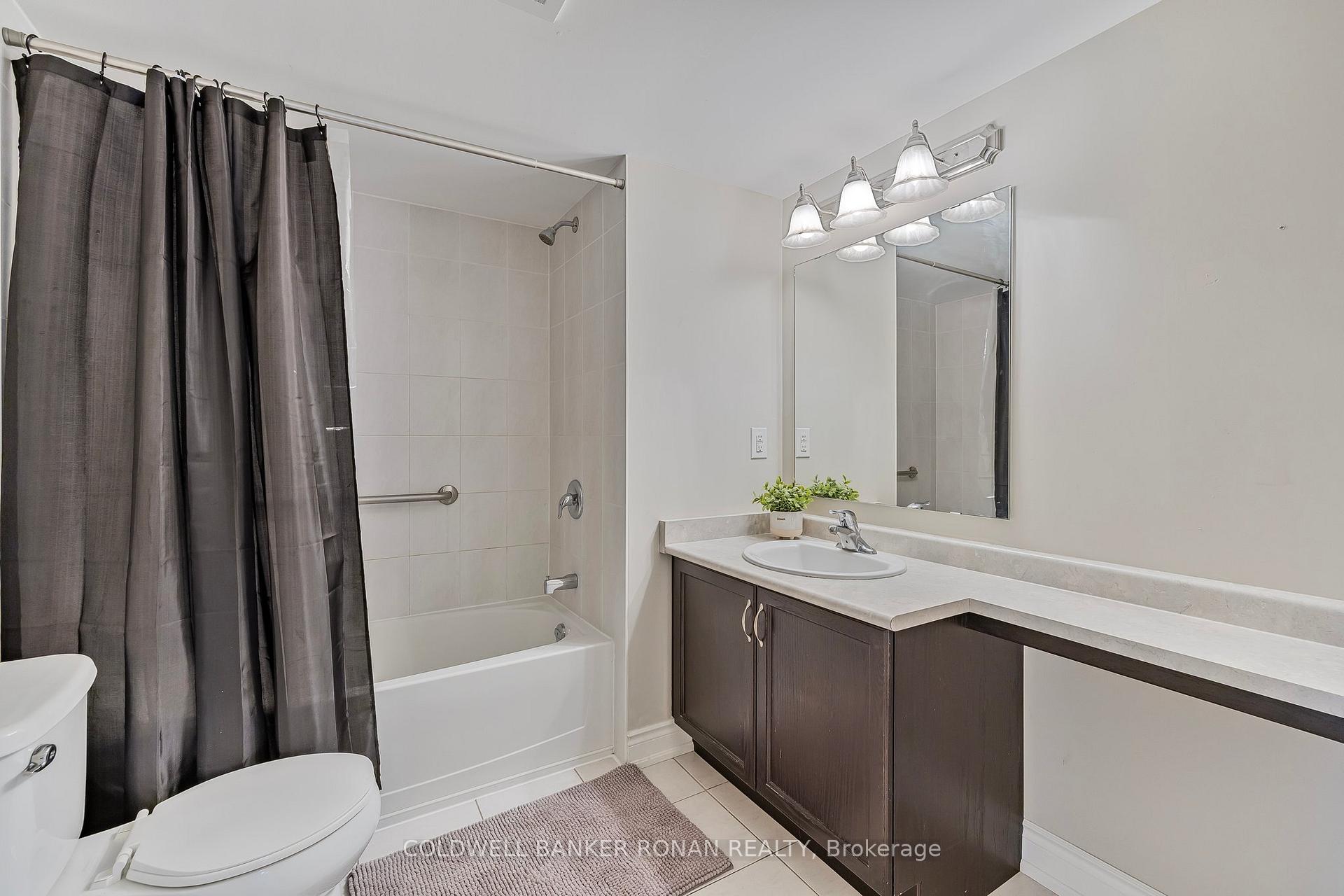 Photo 23 of Unit 207, 149 Church Street, King, Schomberg — HOMEH
