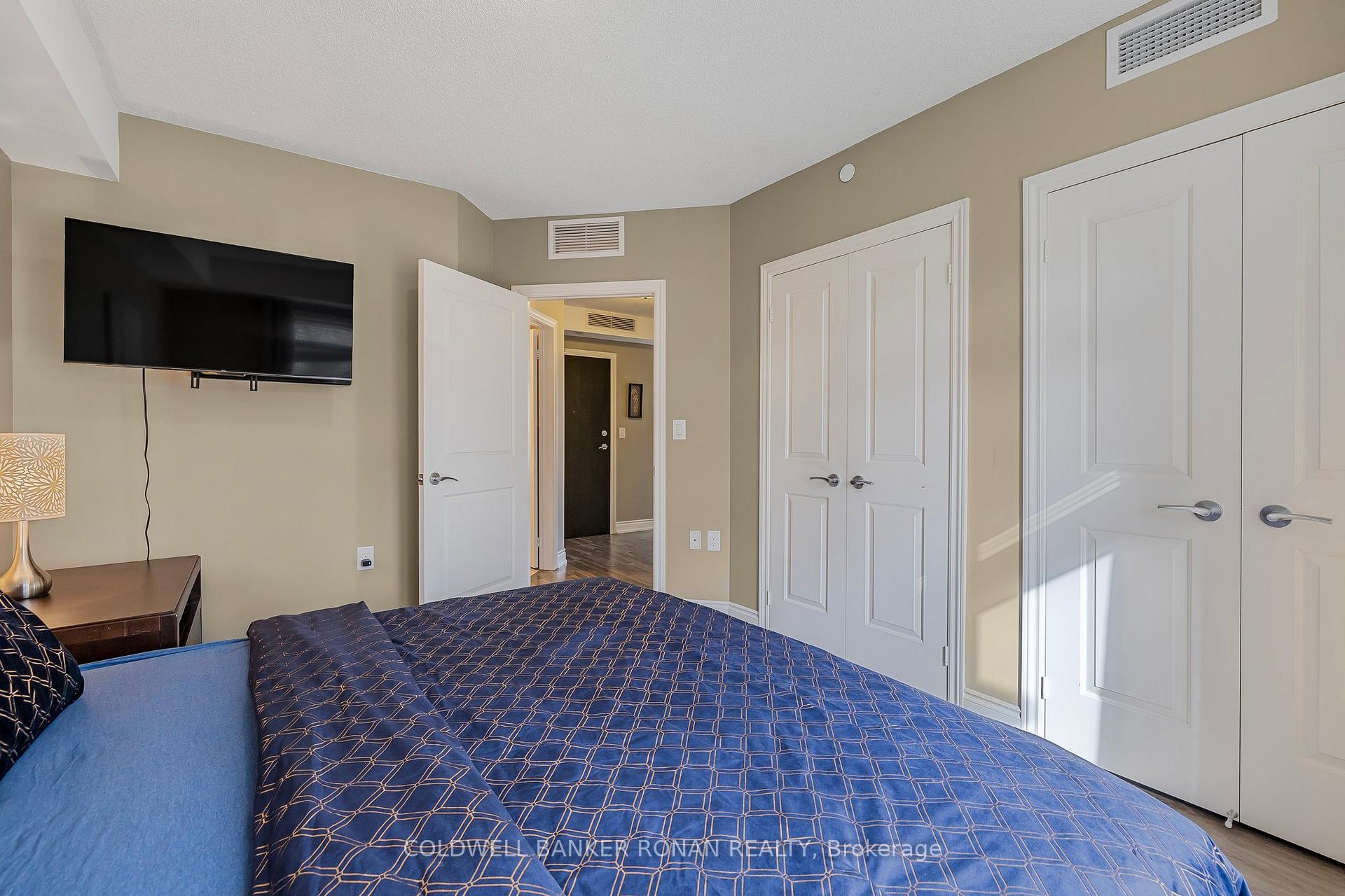 Photo 39 of Unit 207, 149 Church Street, King, Schomberg — HOMEH