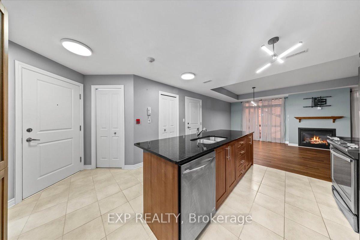 Photo 4 of Unit 6, 90 Prestige Circle, Ottawa, Chatelaine Village — HOMEH