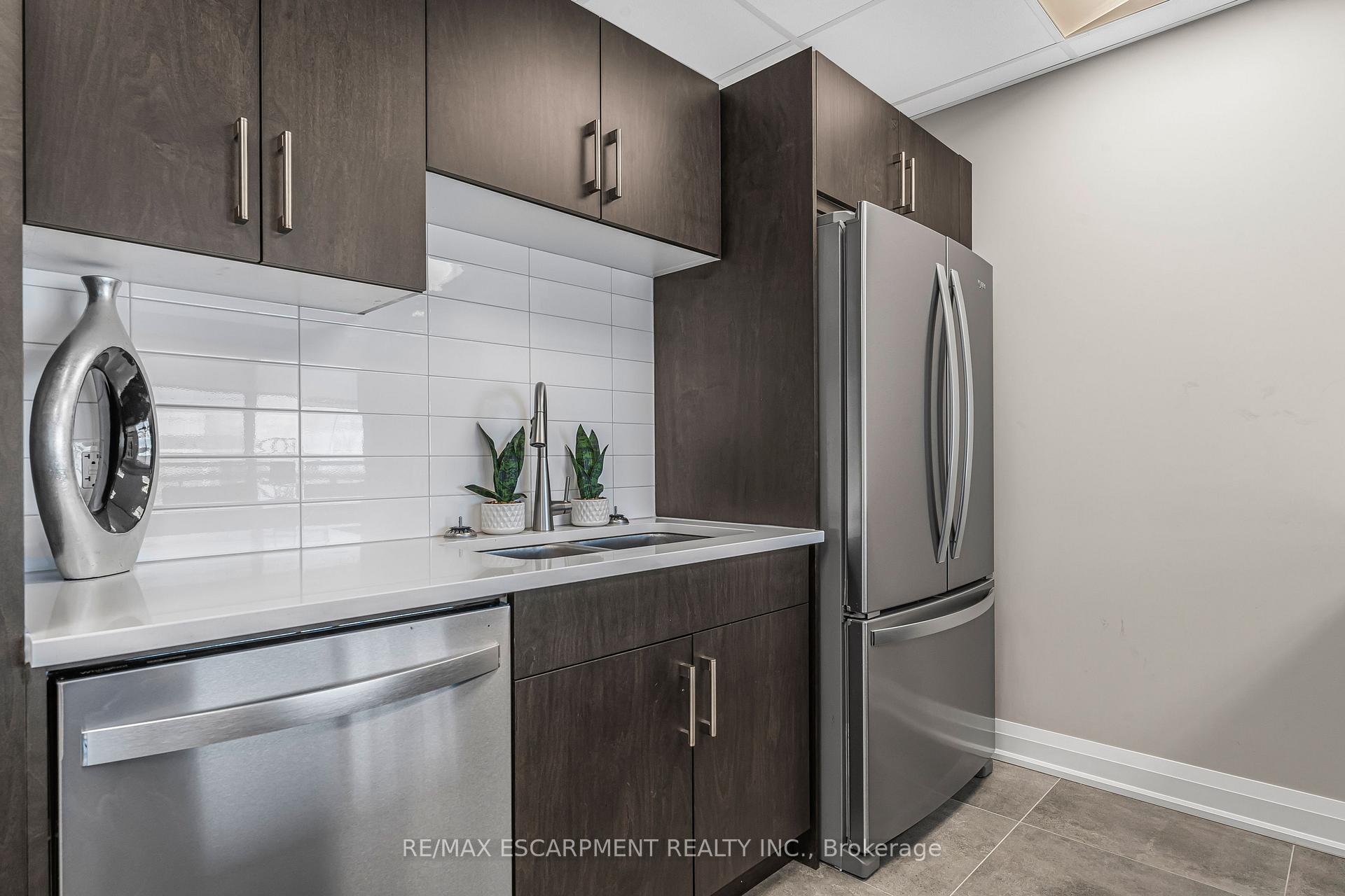 Photo 36 of Unit 215, 118 Summersides Boulevard, Pelham, Fonthill — HOMEH