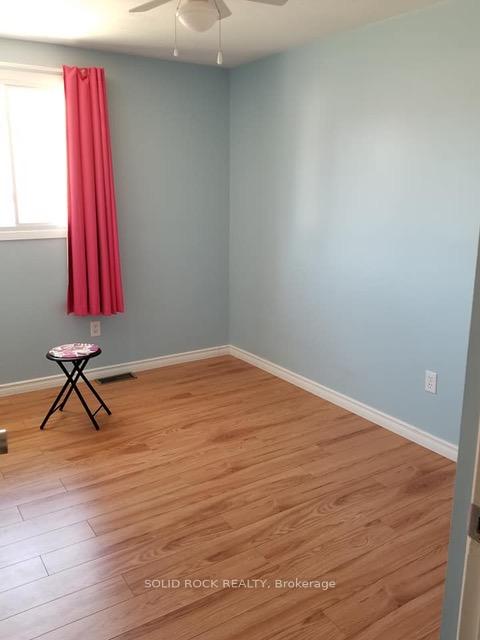 Photo 5 of 12 Glencoe Street, Ottawa, Arlington Woods — HOMEH
