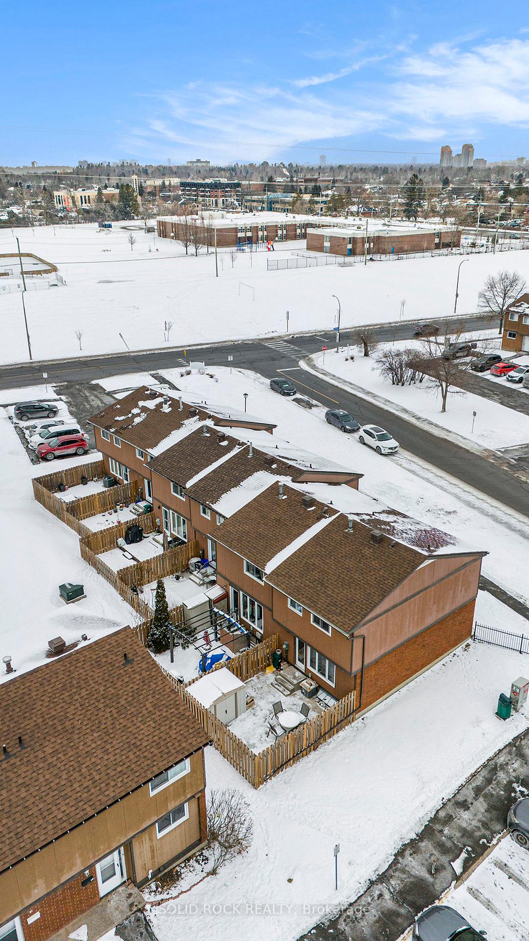 Photo 11 of 12 Glencoe Street, Ottawa, Arlington Woods — HOMEH