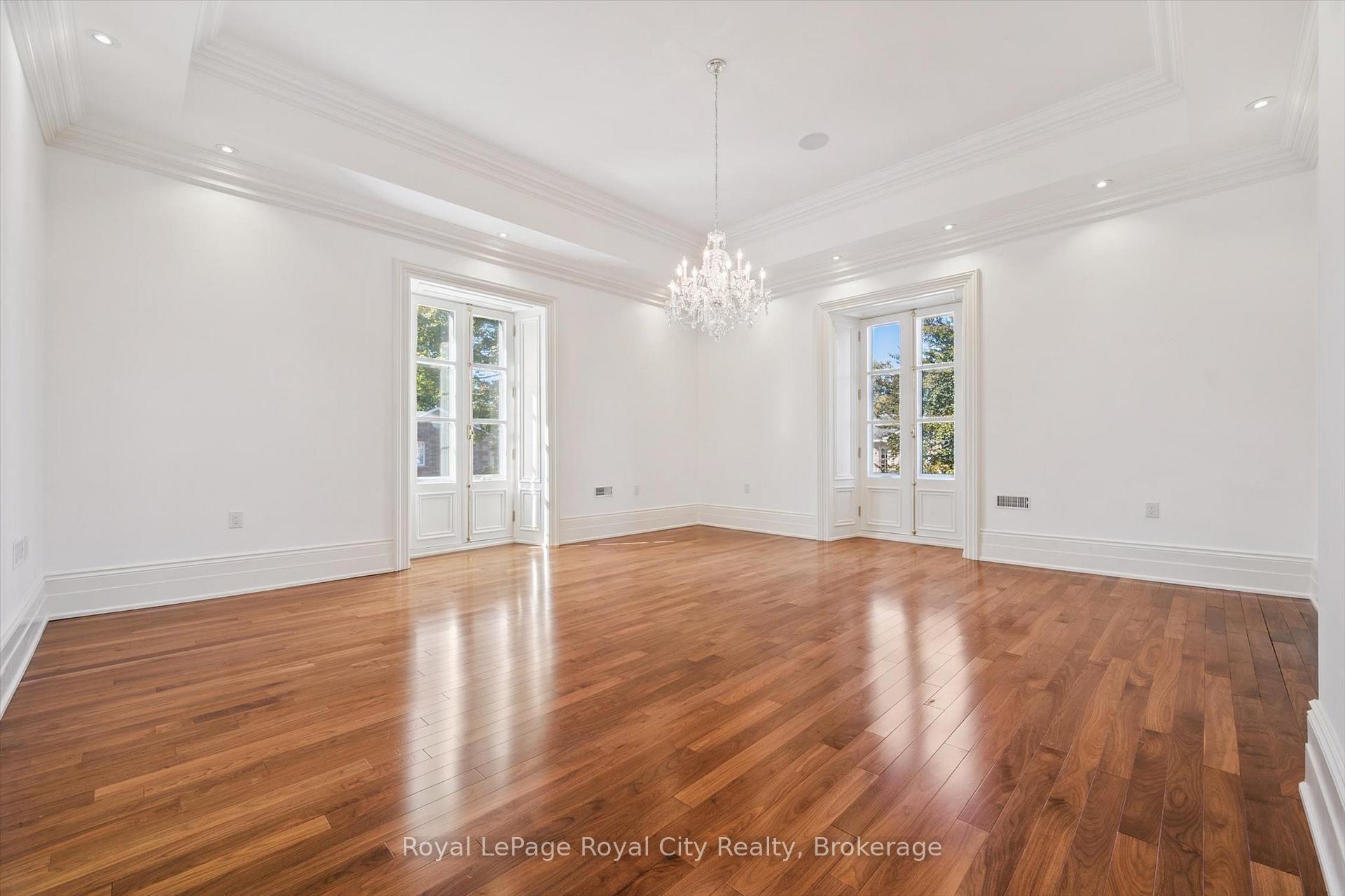 Photo 9 of Unit 15, 25 Manor Park Crescent, Guelph, Dovercliffe Park/Old University — HOMEH