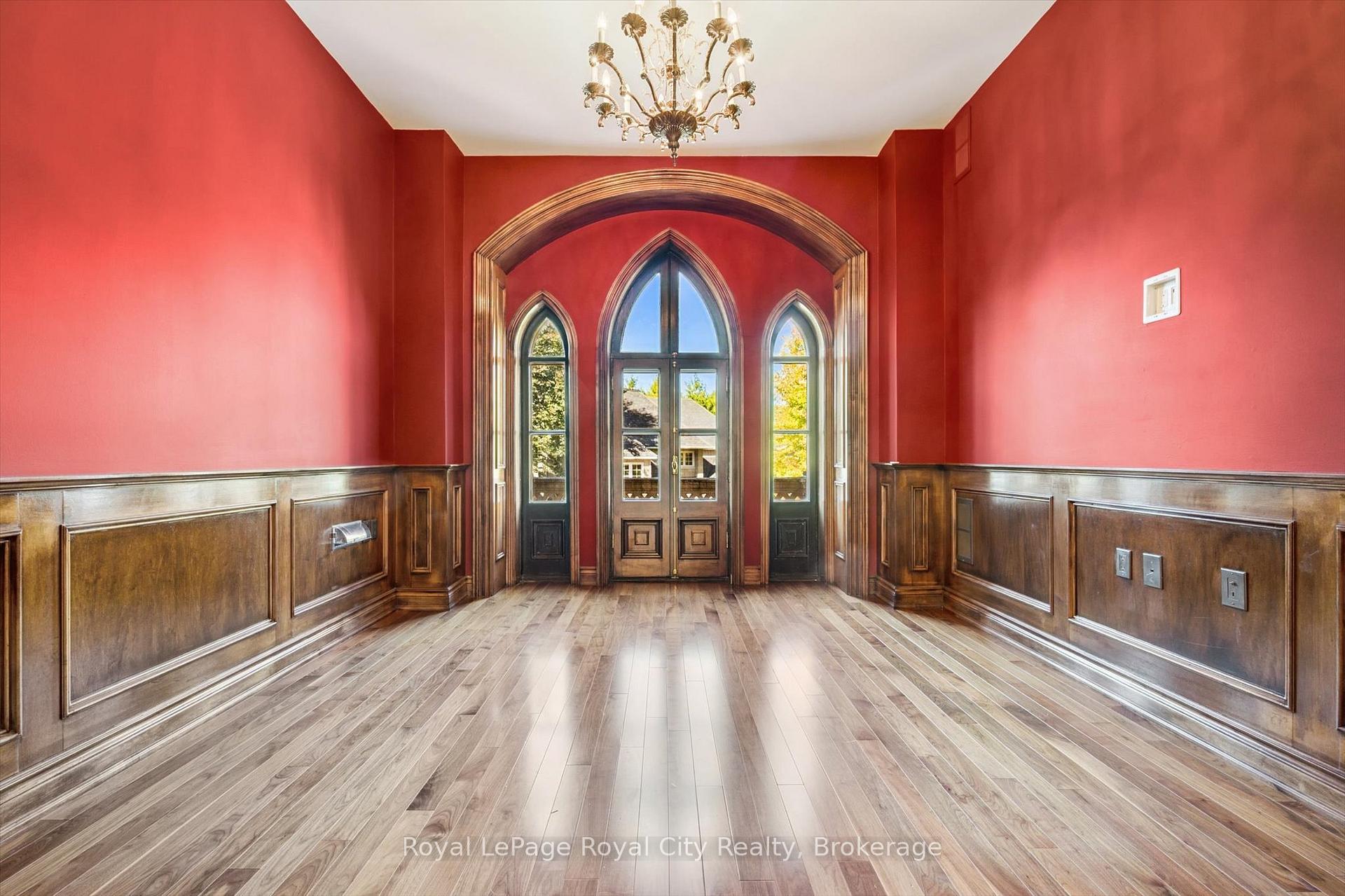 Photo 14 of Unit 15, 25 Manor Park Crescent, Guelph, Dovercliffe Park/Old University — HOMEH