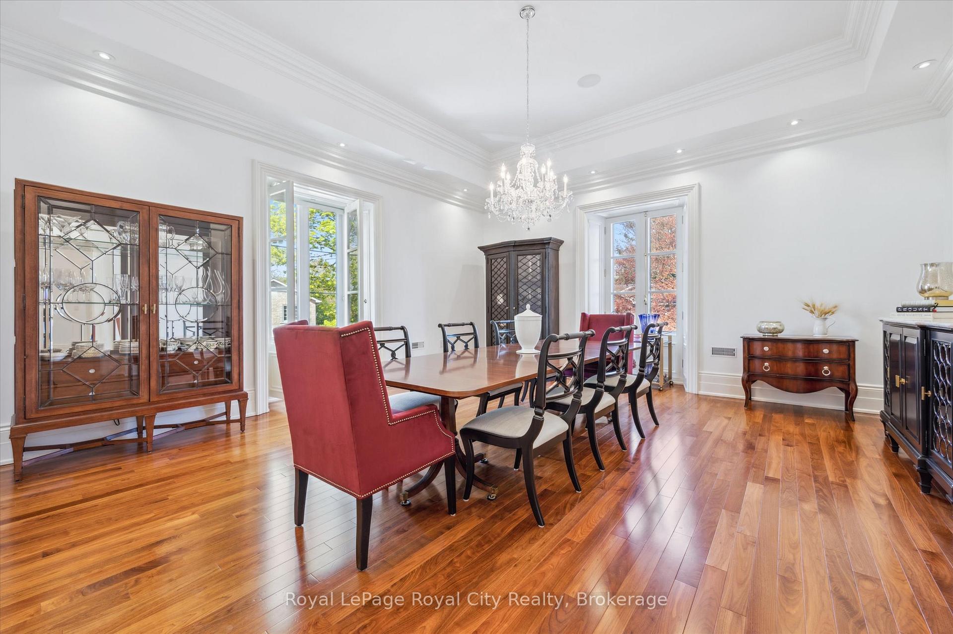 Photo 25 of Unit 15, 25 Manor Park Crescent, Guelph, Dovercliffe Park/Old University — HOMEH