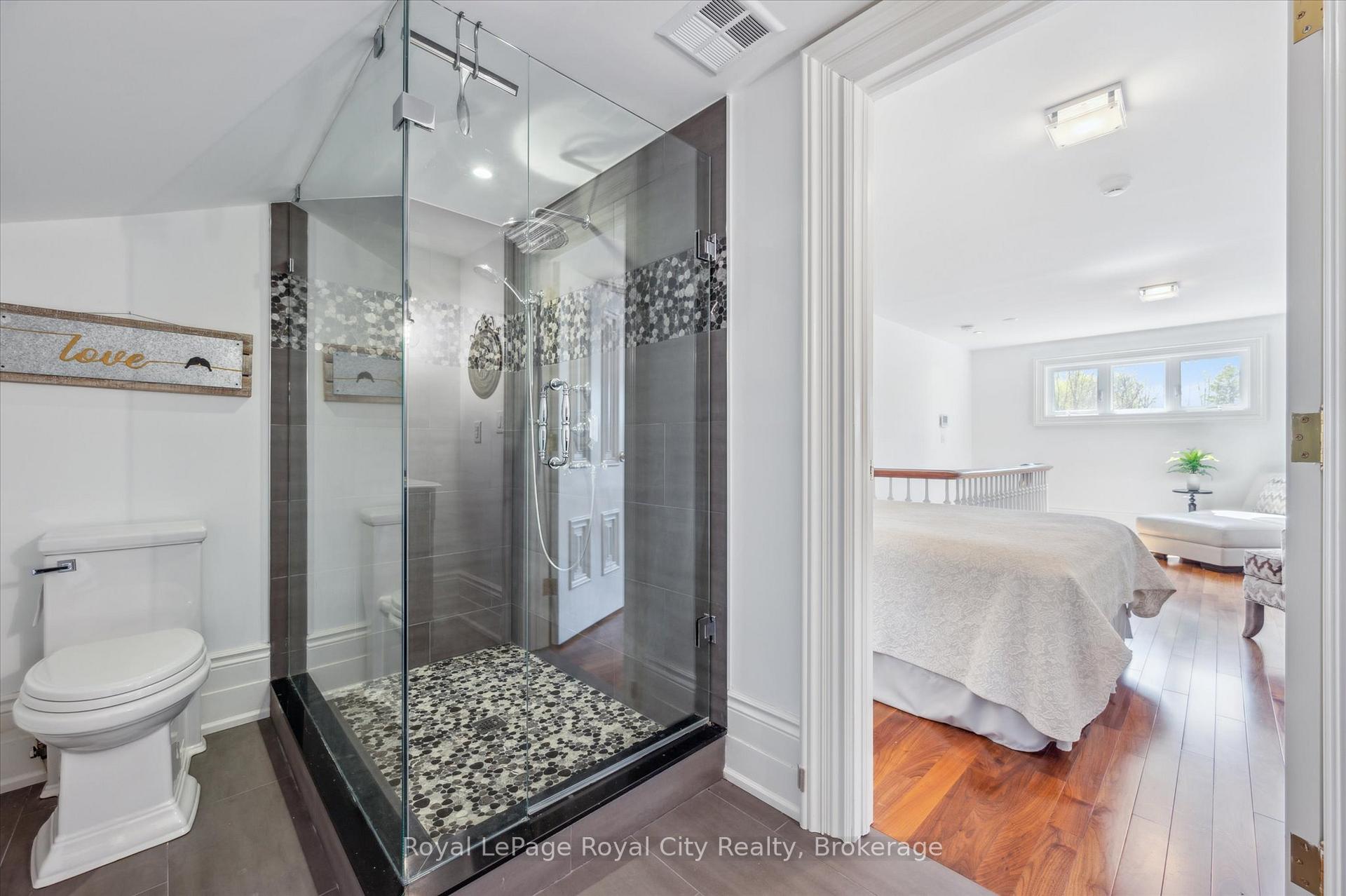 Photo 30 of Unit 15, 25 Manor Park Crescent, Guelph, Dovercliffe Park/Old University — HOMEH