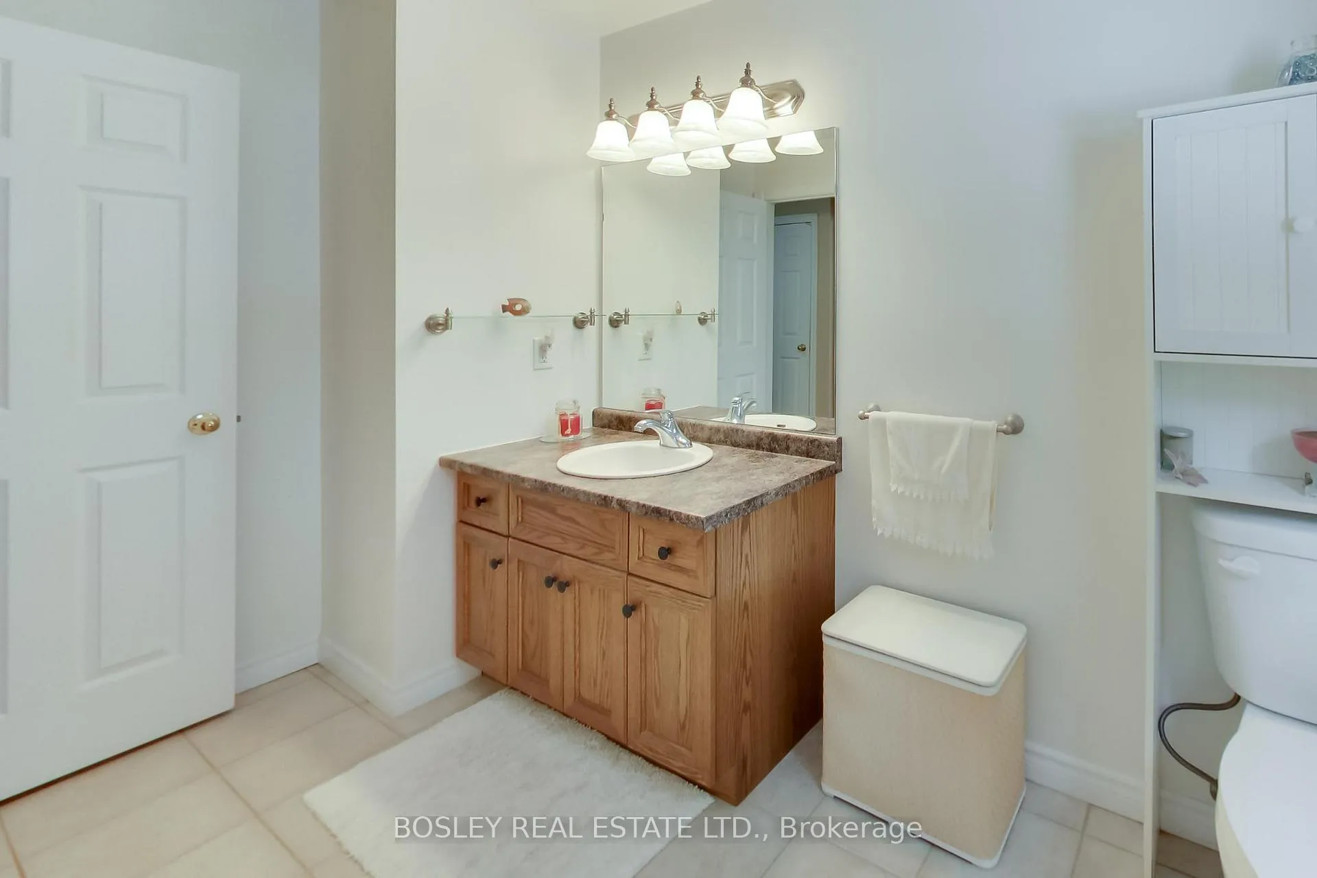 Photo 49 of 39 Martyn Drive, Wasaga Beach — HOMEH