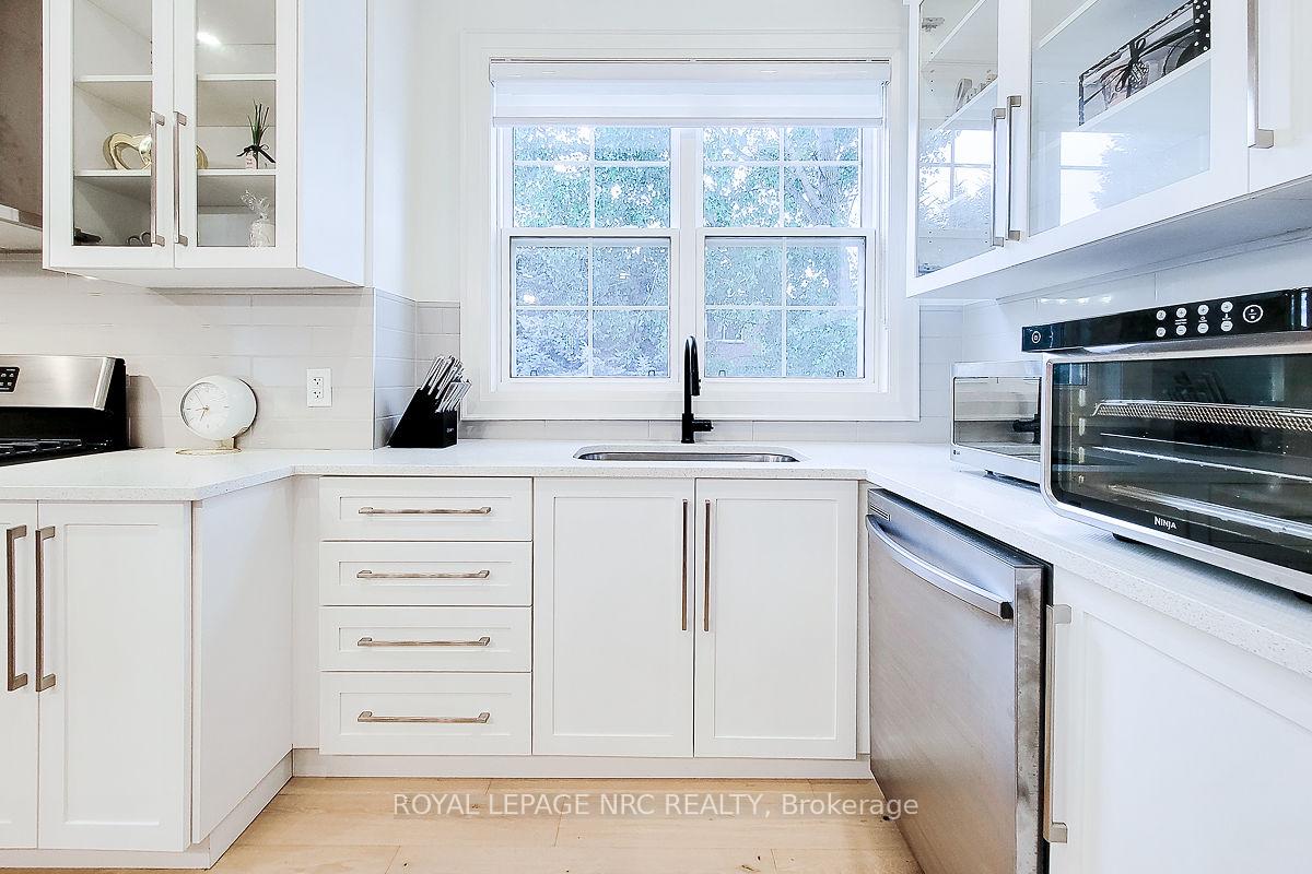 Photo 12 of Unit 14, 96 Welland Road, Pelham, Fonthill — HOMEH