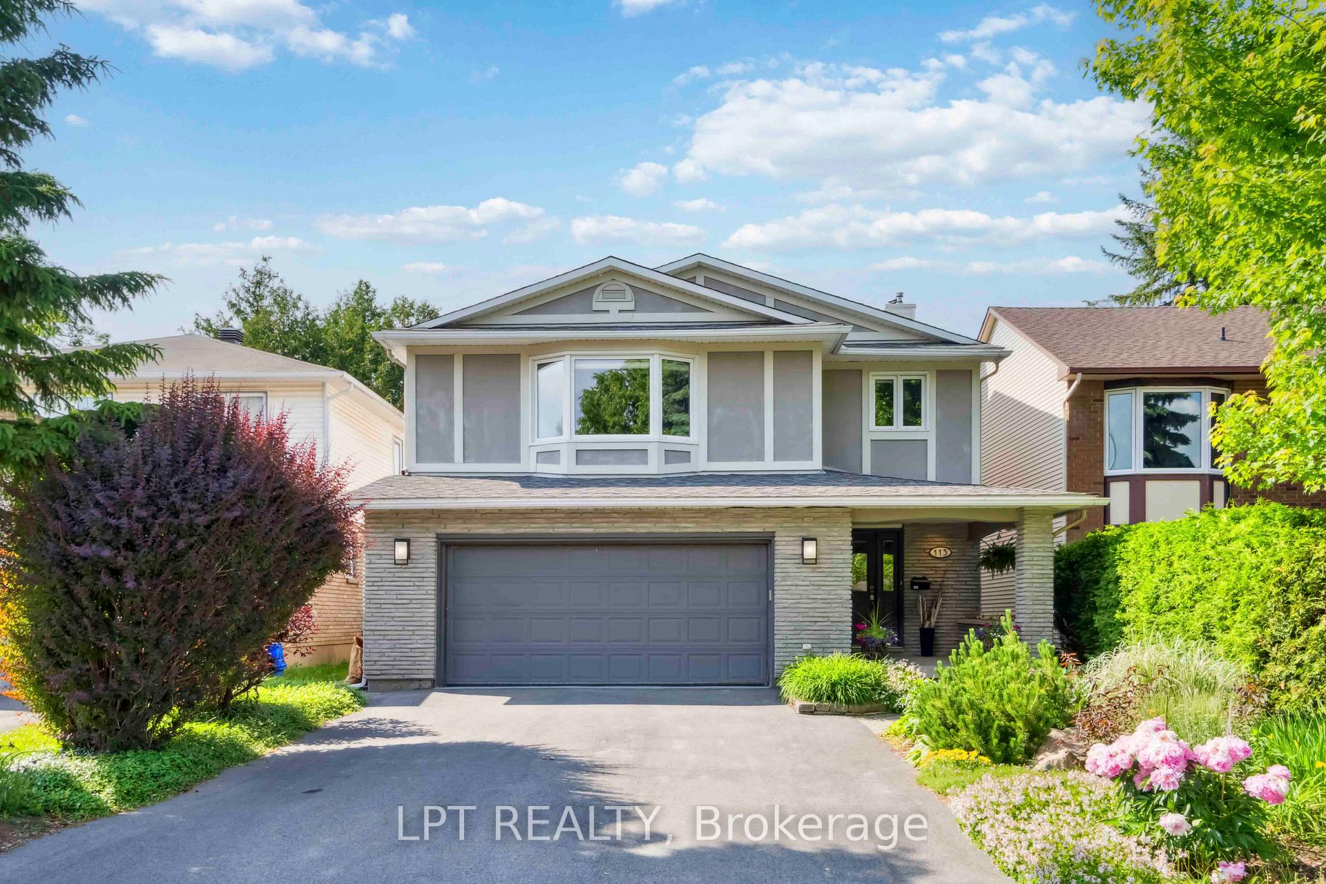 Photo 4 of 113 Four Seasons Drive, Ottawa, Borden Farm/Stewart Farm/Carleton Heights/Parkwood Hills — HOMEH
