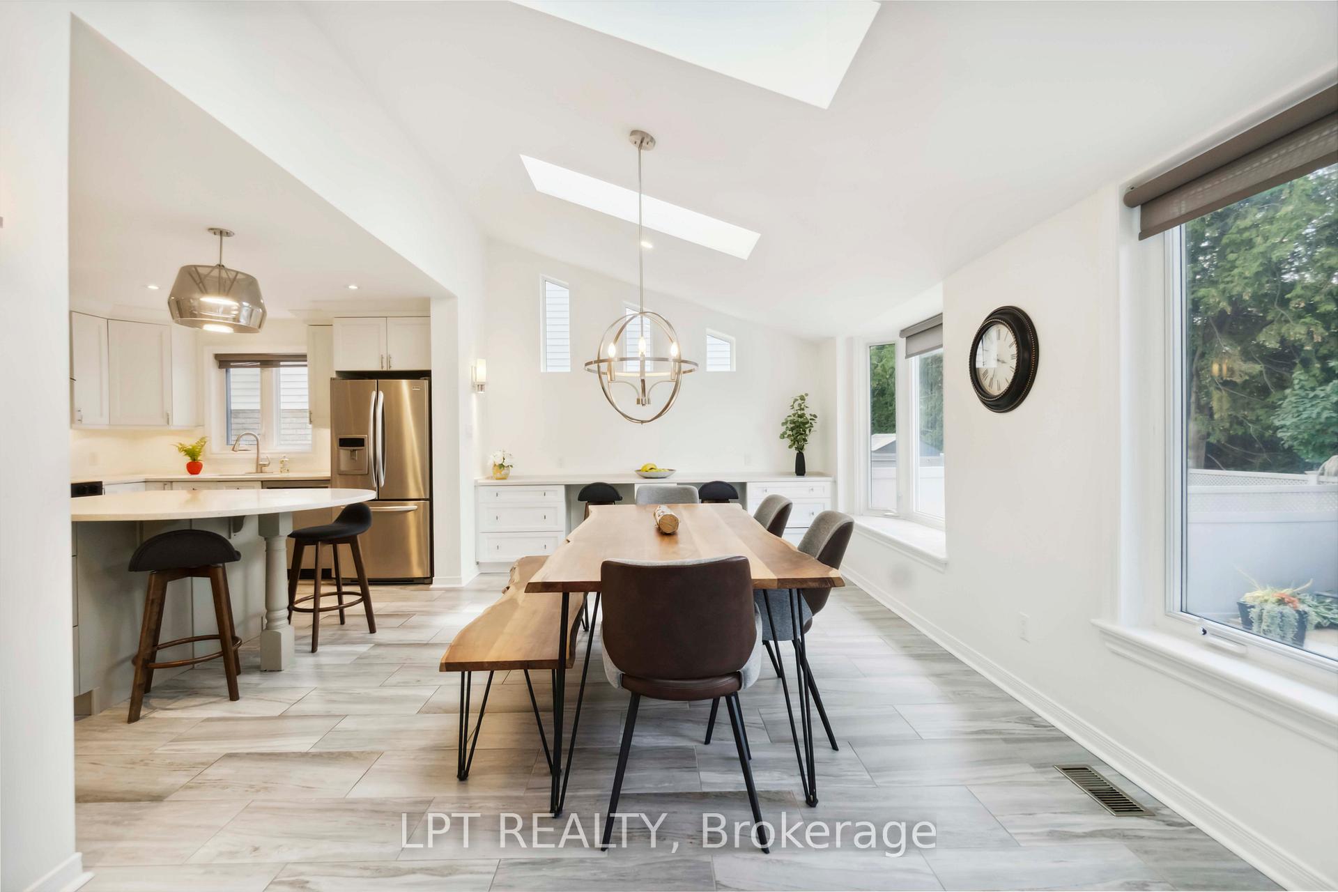 Photo 16 of 113 Four Seasons Drive, Ottawa, Borden Farm/Stewart Farm/Carleton Heights/Parkwood Hills — HOMEH