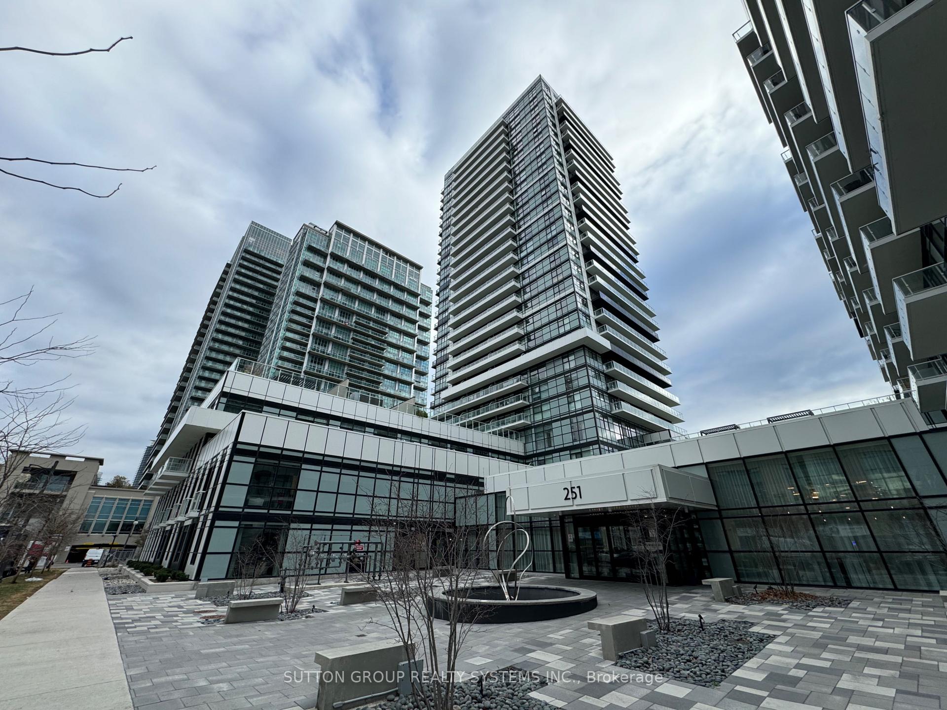 Front of Unit 804, 251 Manitoba Street
