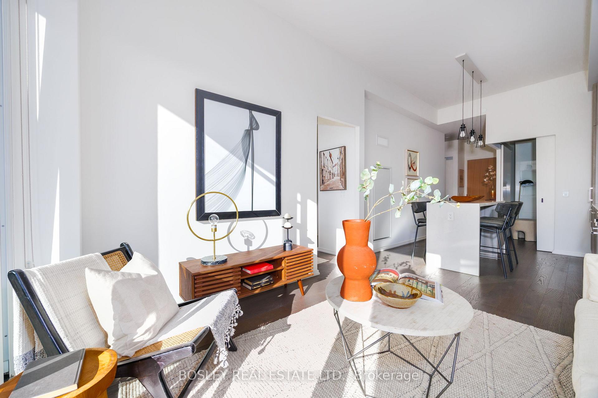 Photo 1 of Unit 932, 8 Hillsdale Avenue E, Toronto, Mount Pleasant West — HOMEH