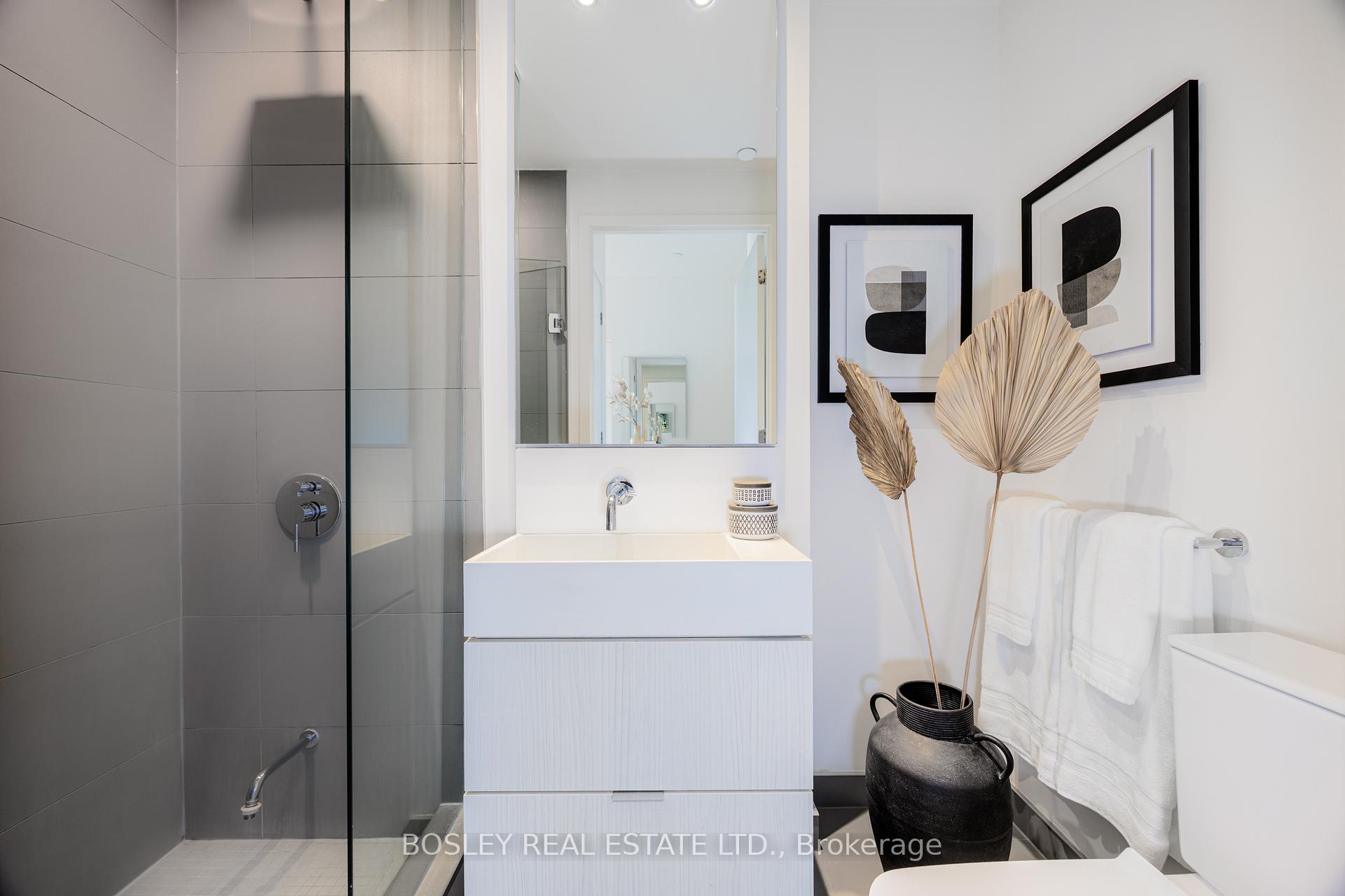 Photo 19 of Unit 932, 8 Hillsdale Avenue E, Toronto, Mount Pleasant West — HOMEH